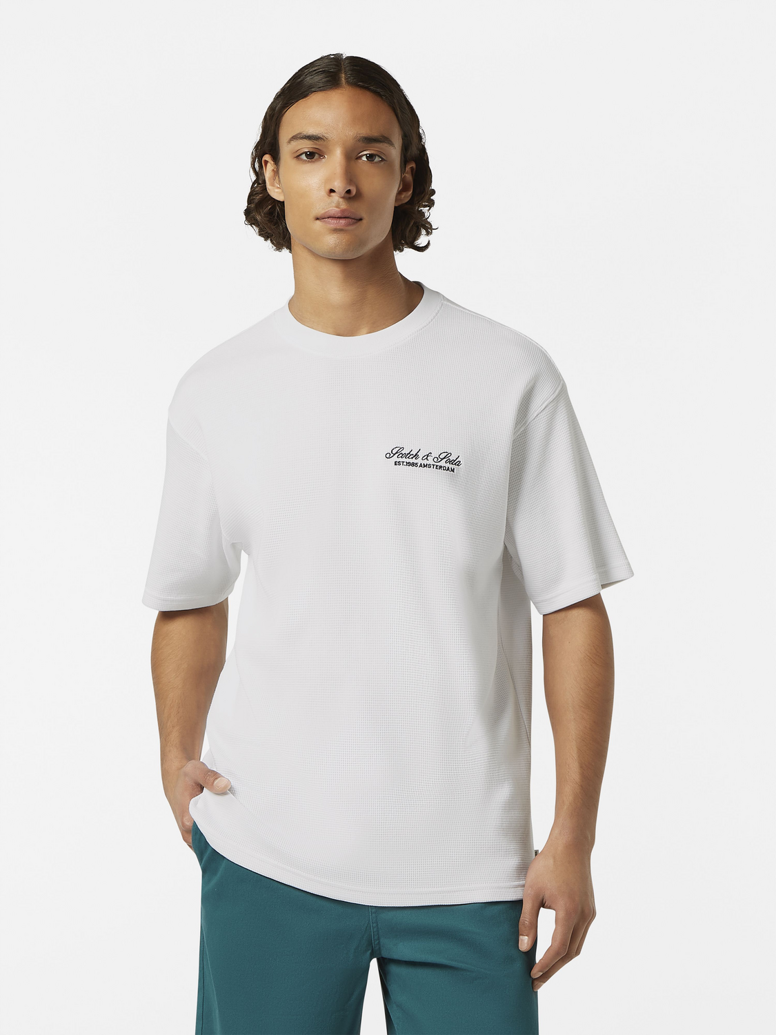 Relaxed Fit Waffle Logo T-Shirt – Scotch & Soda