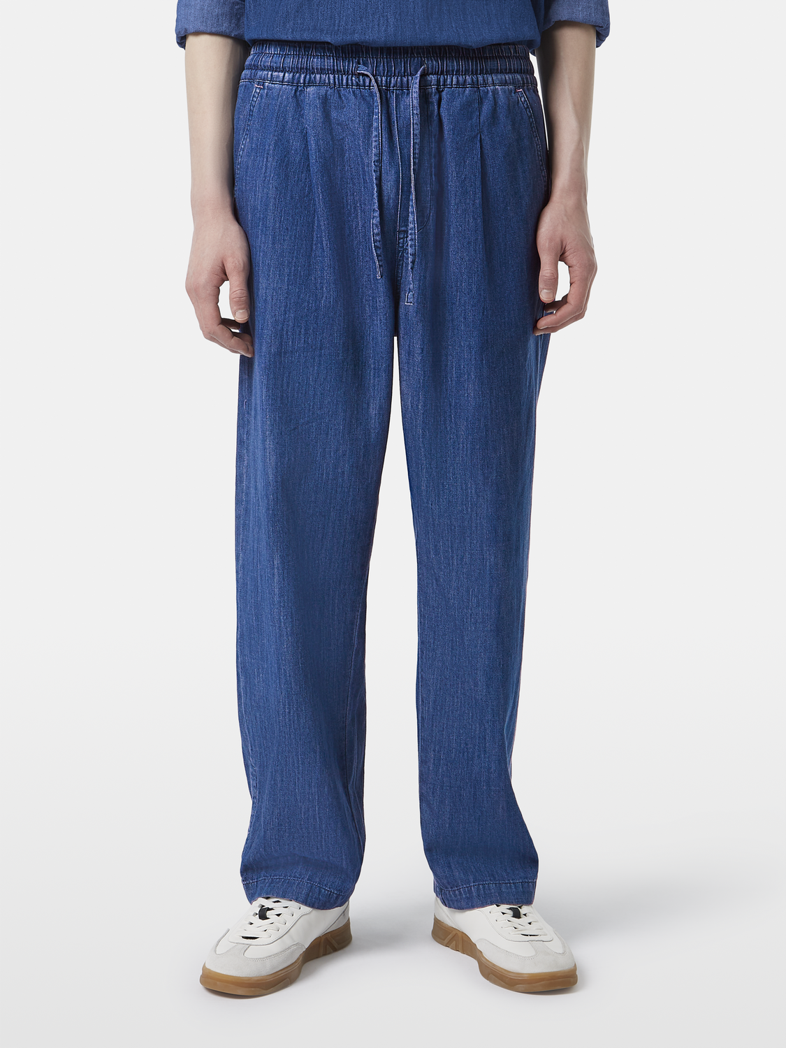 Sporty Lightweight Denim Beach Pant – Scotch & Soda