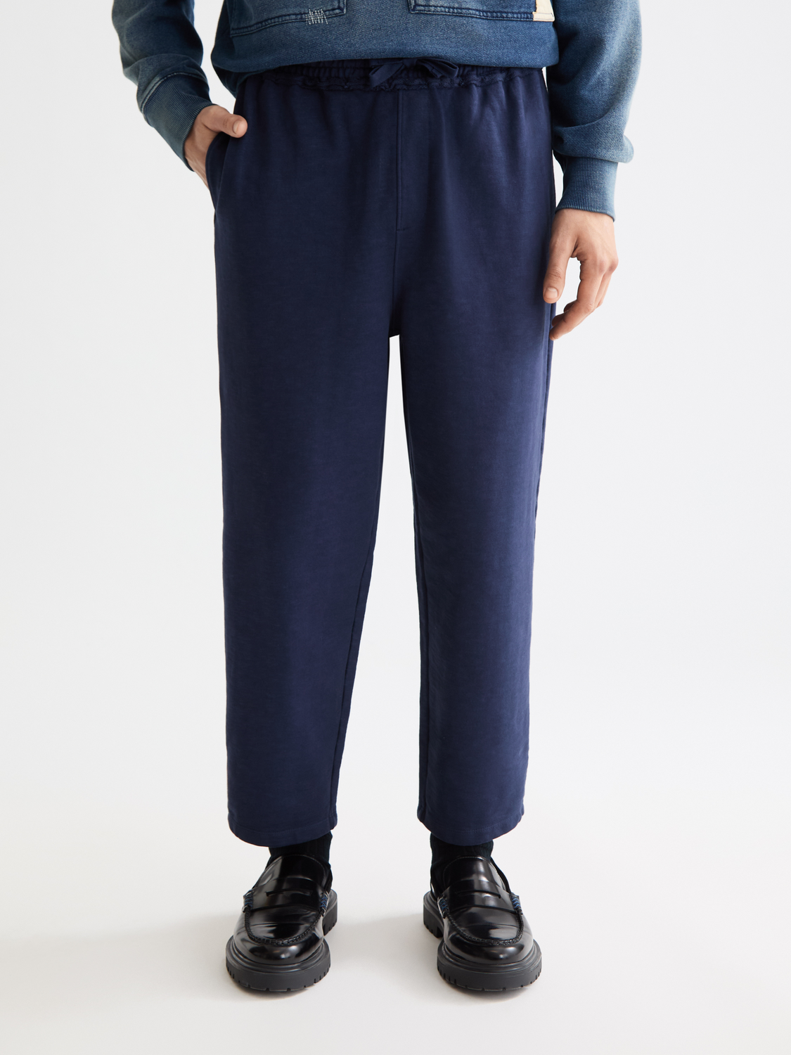 Seasonal Core - 3 Crosses Garment Dye Sweatpants – Scotch & Soda