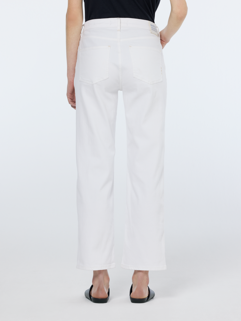Essentials — The Sky Straight Jeans | Cool White