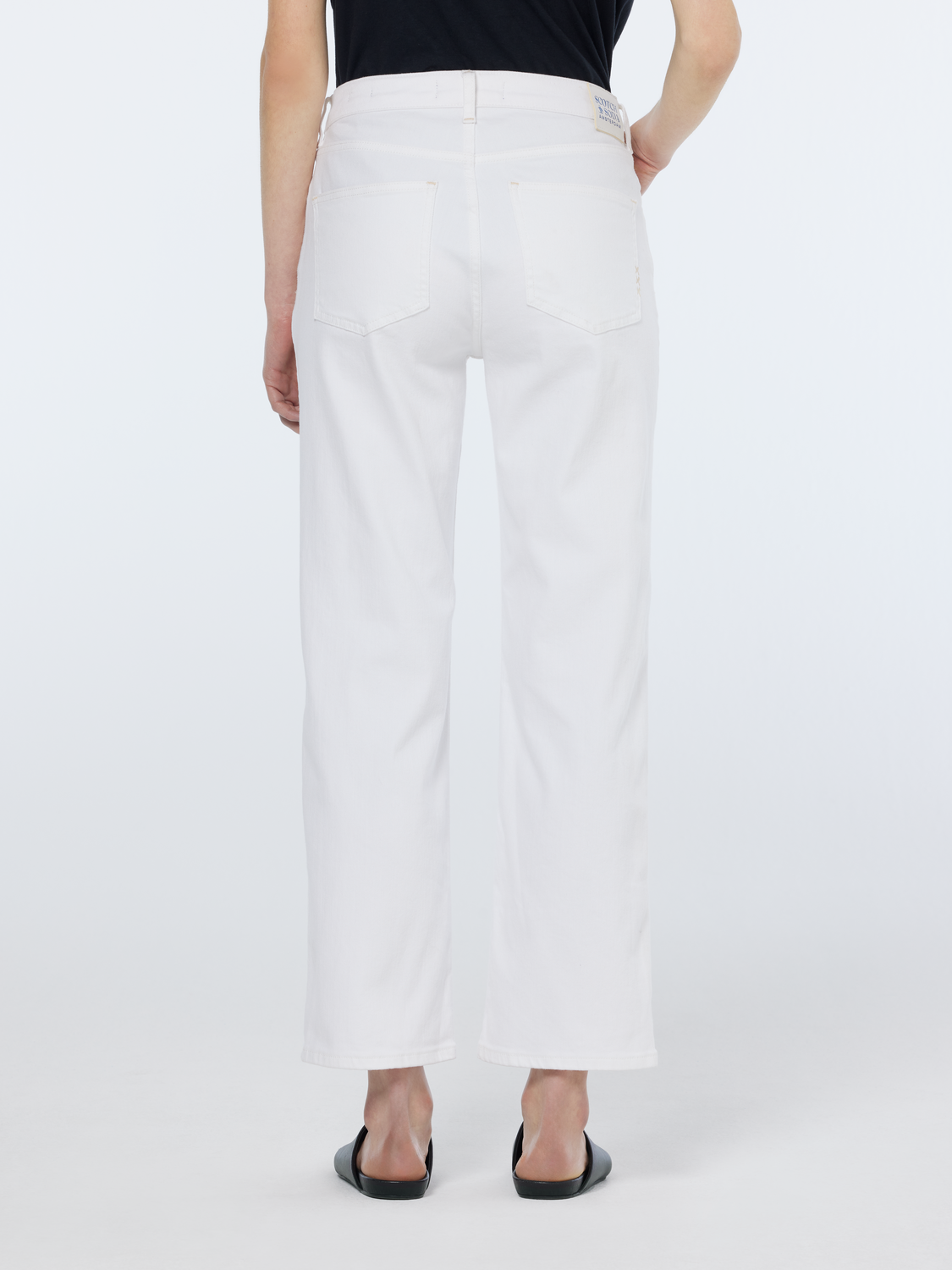 Essentials — The Sky Straight Jeans | Cool White
