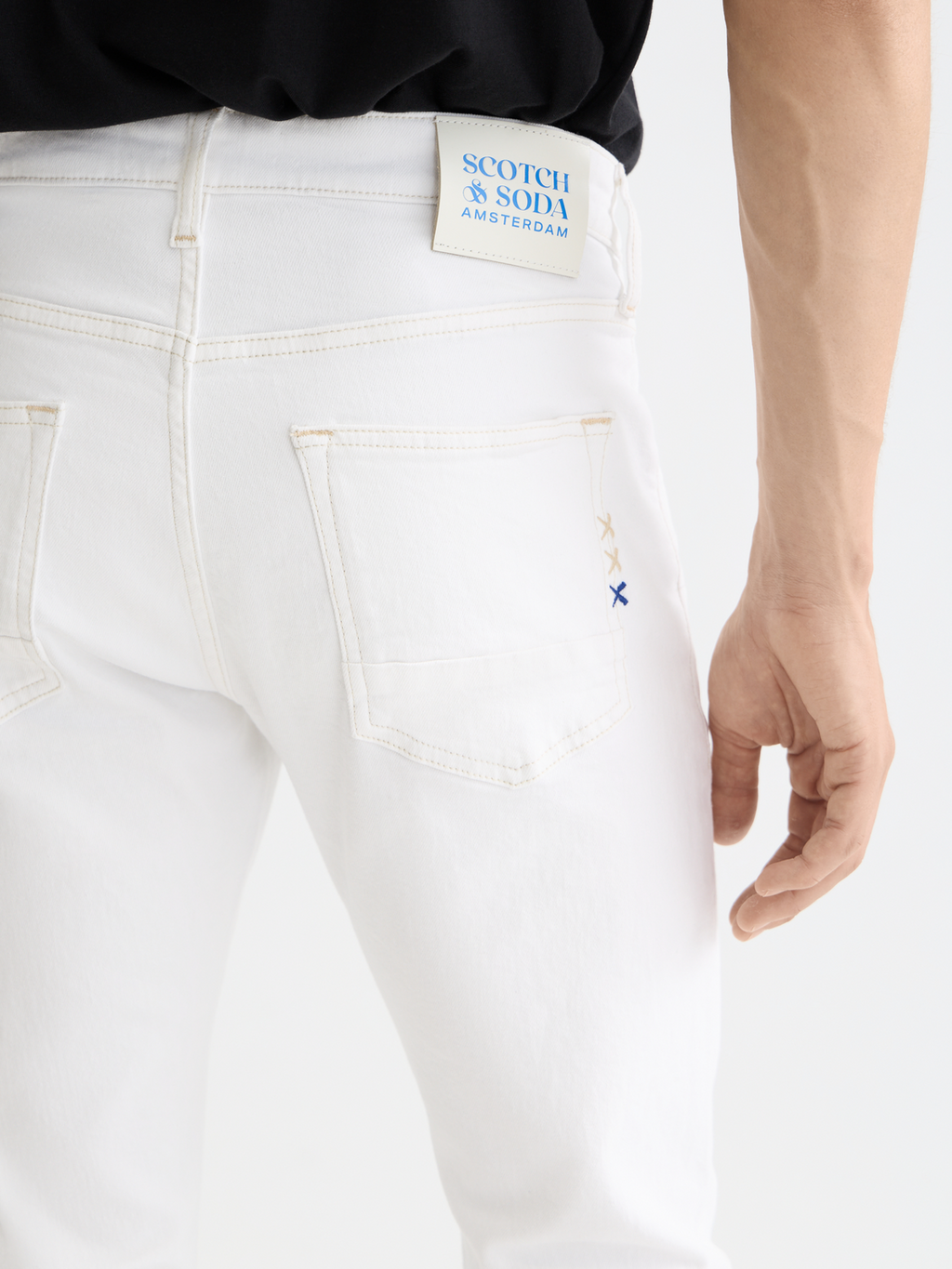 Core - Ralston Regular Slim Jeans | Cool White