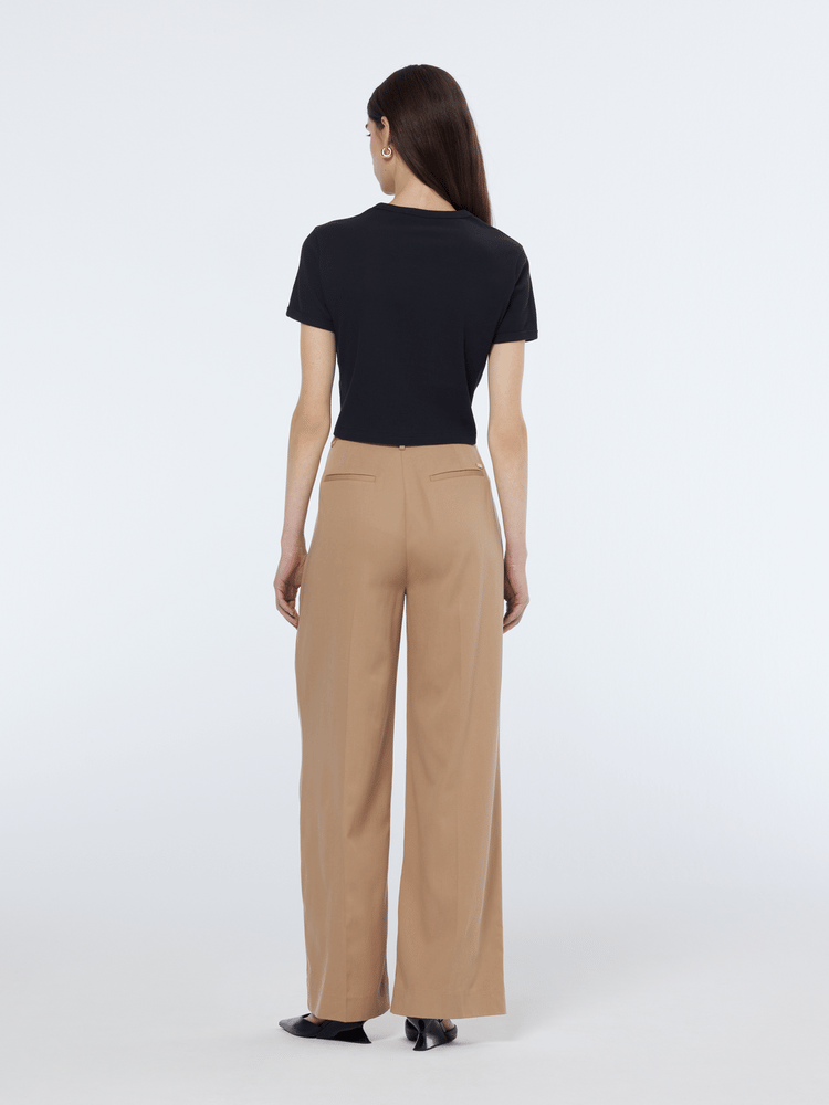 Essentials — Rose Chino Pant