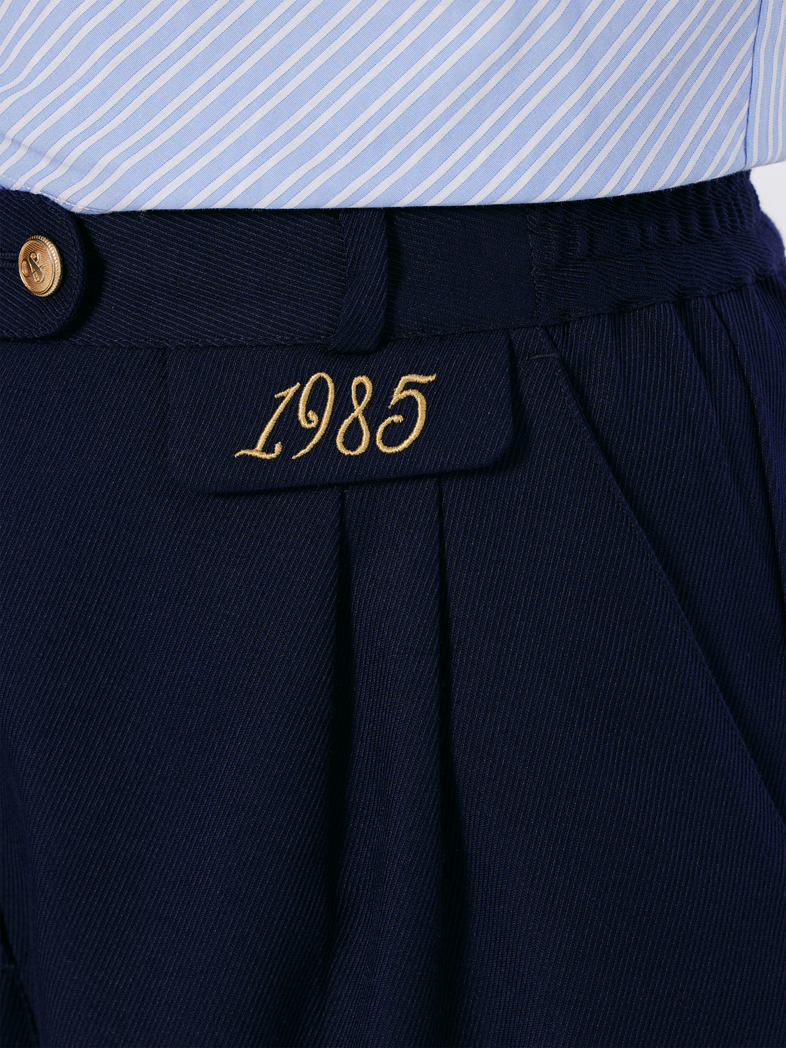 Gabardine Twill Pleated Short