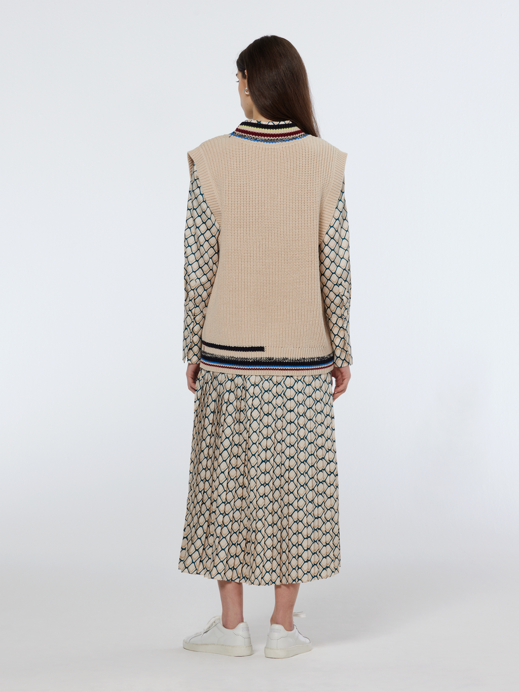 & Logo V-Neck Knit Vest