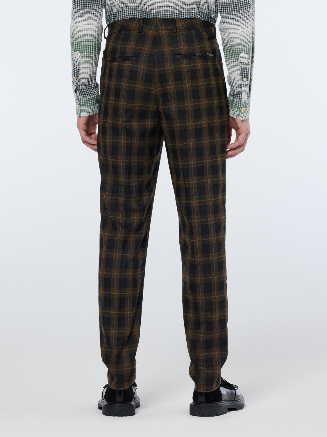 Irving Yarn-Dyed Tailored Check Chino