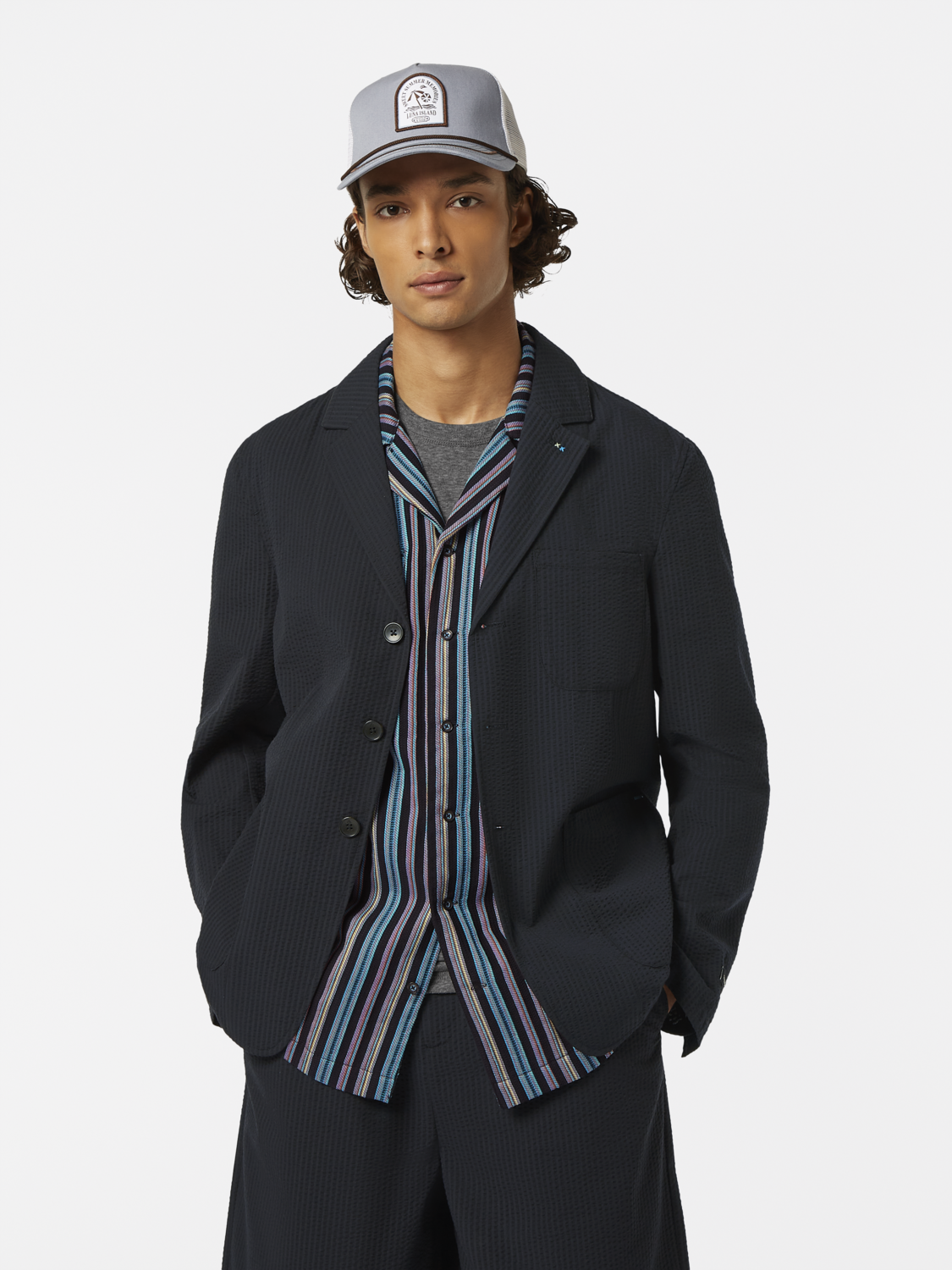 Unconstructed 3-Button Cotton-Blend Seersucker Blazer