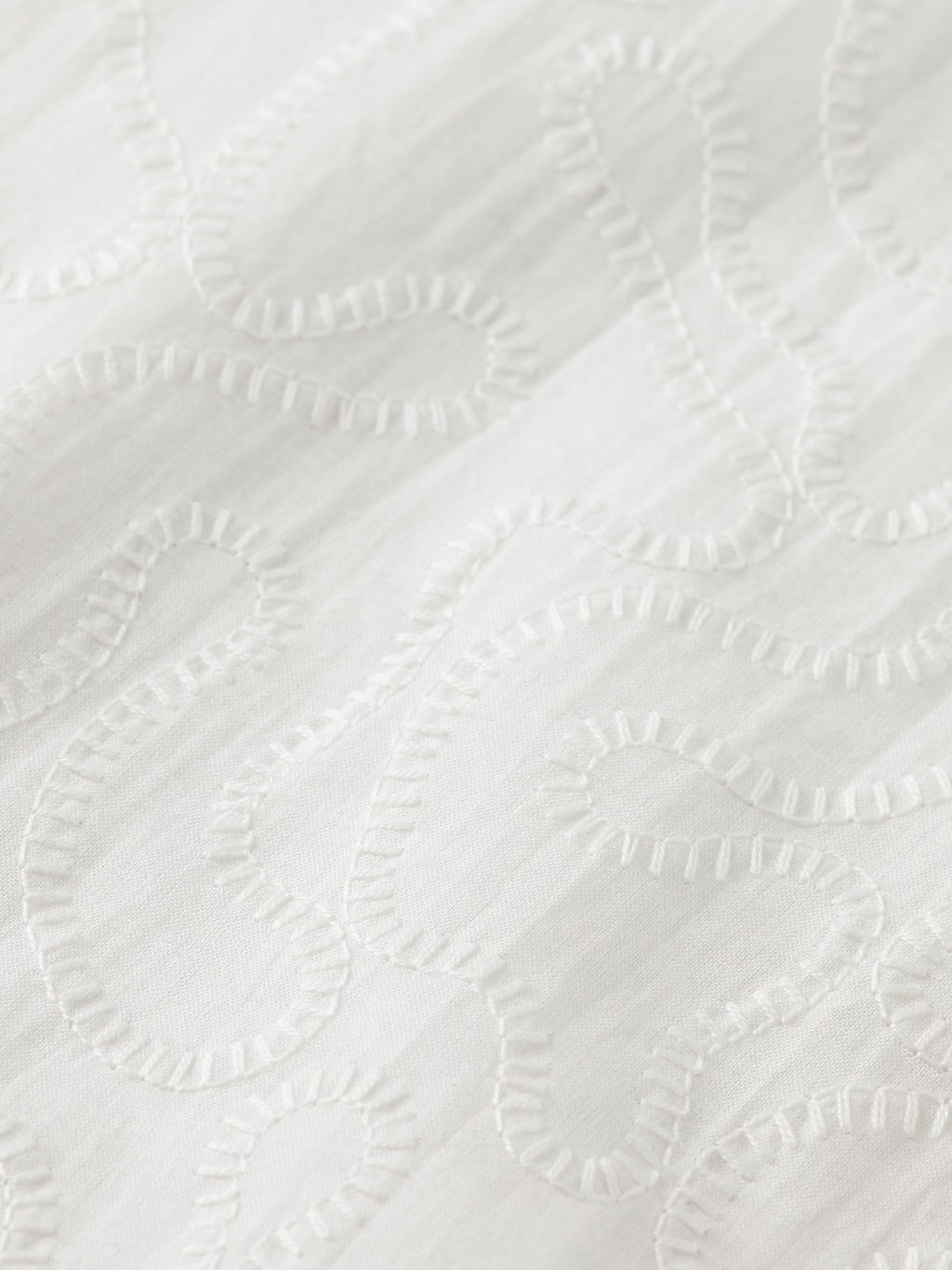 Embroidered Short Sleeve Relaxed-Fit Shirt