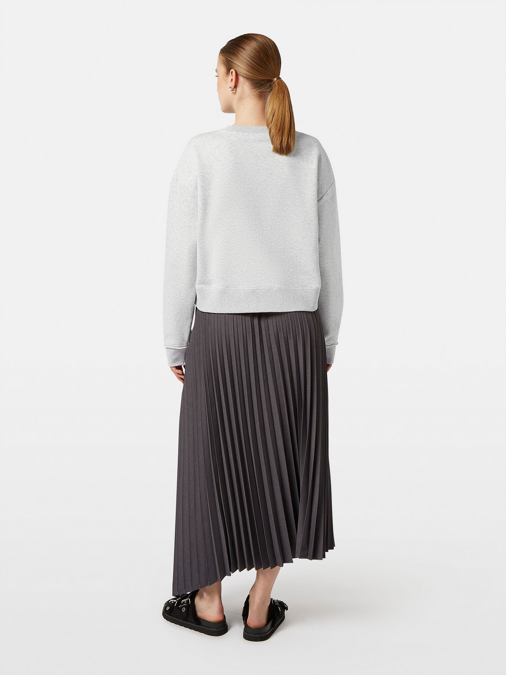 Loose Fit Applique Sweatshirt