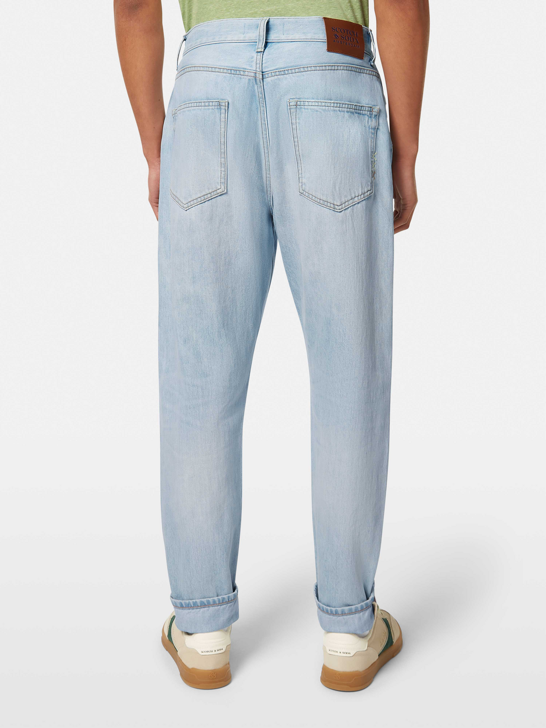 Dean Loose Tapered Jeans | Level Up