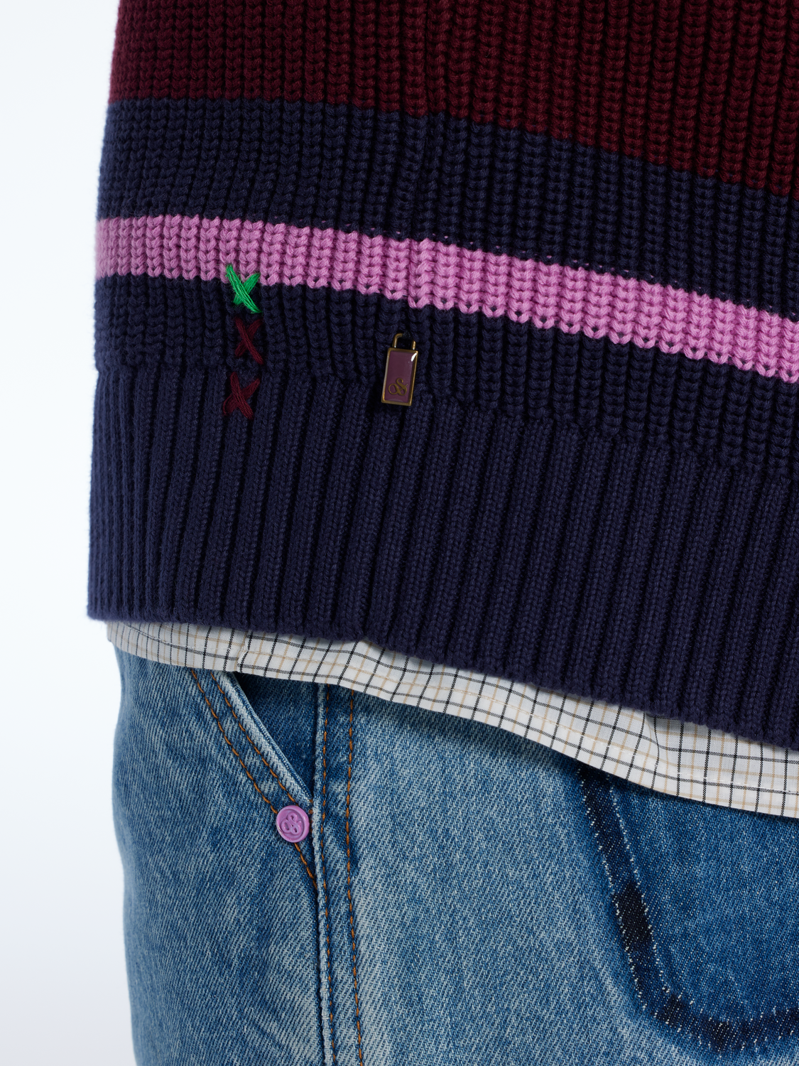 Regular Fit Stripe V-Neck Pullover