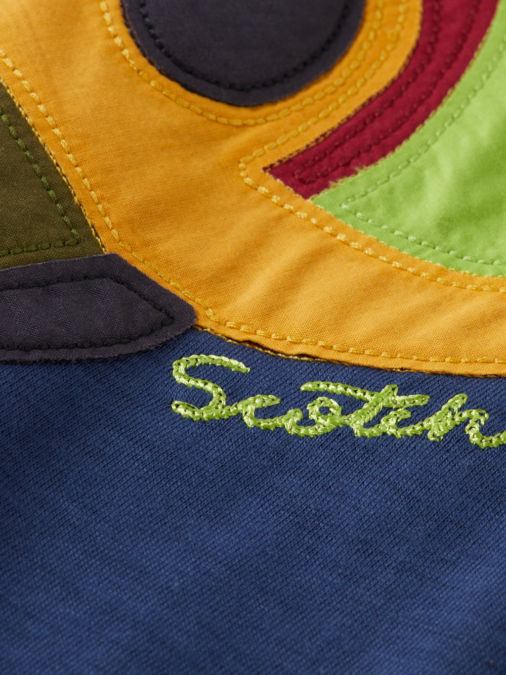 Loose-Fit Applique Artwork T-Shirt