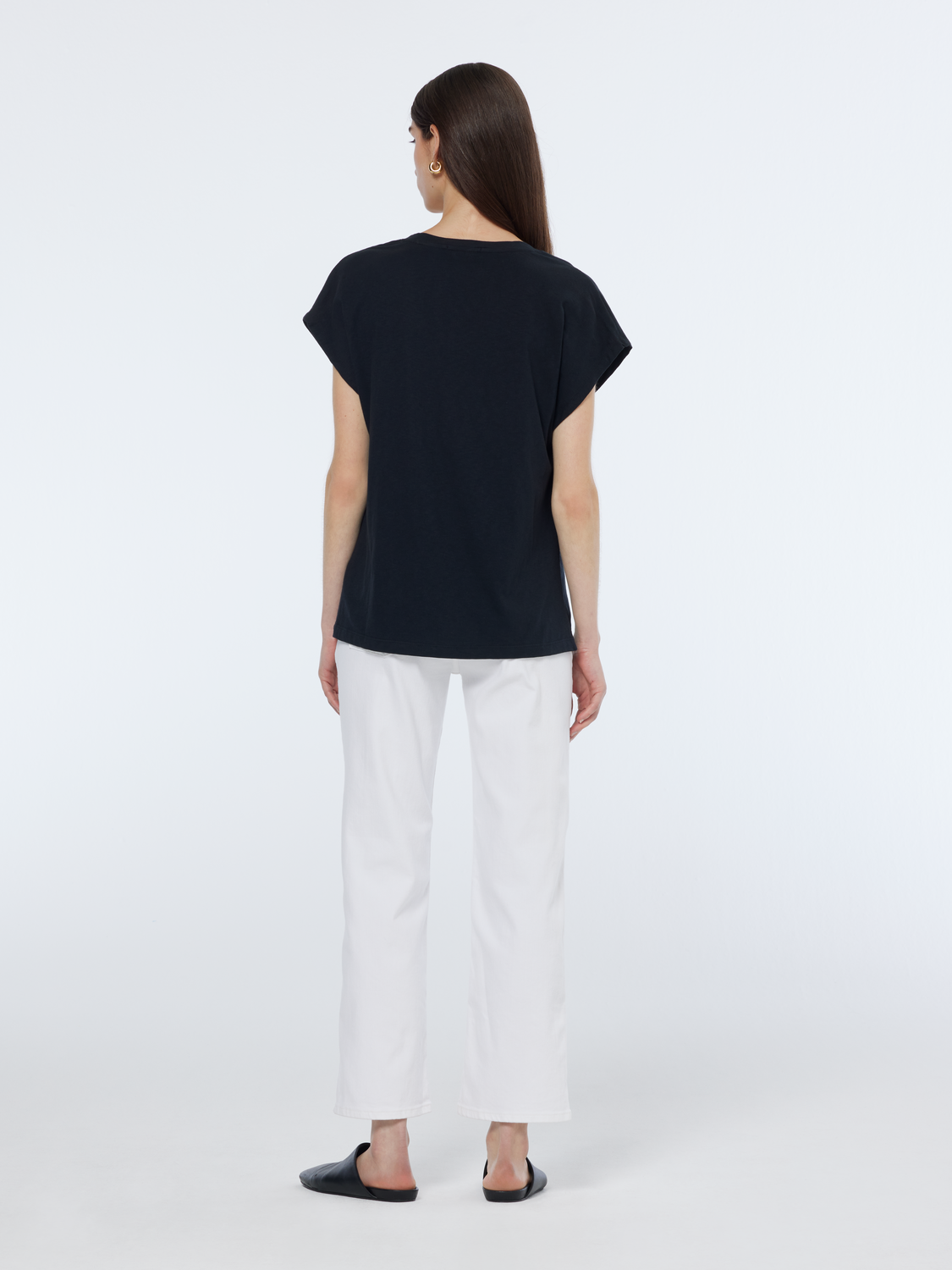 Essentials — Slub V-Neck T-Shirt