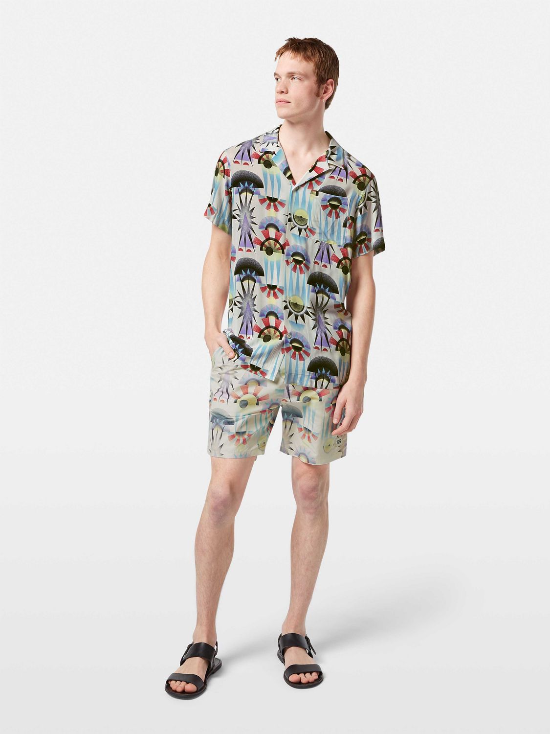 Printed Regular-Fit Viscose Short Sleeve Shirt