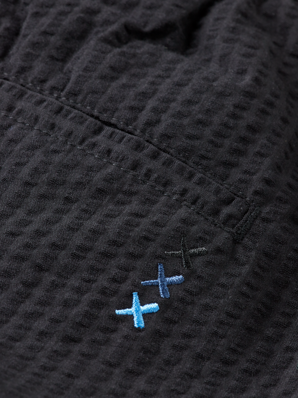 Loose Fit Pleated Seersucker Bermuda Short