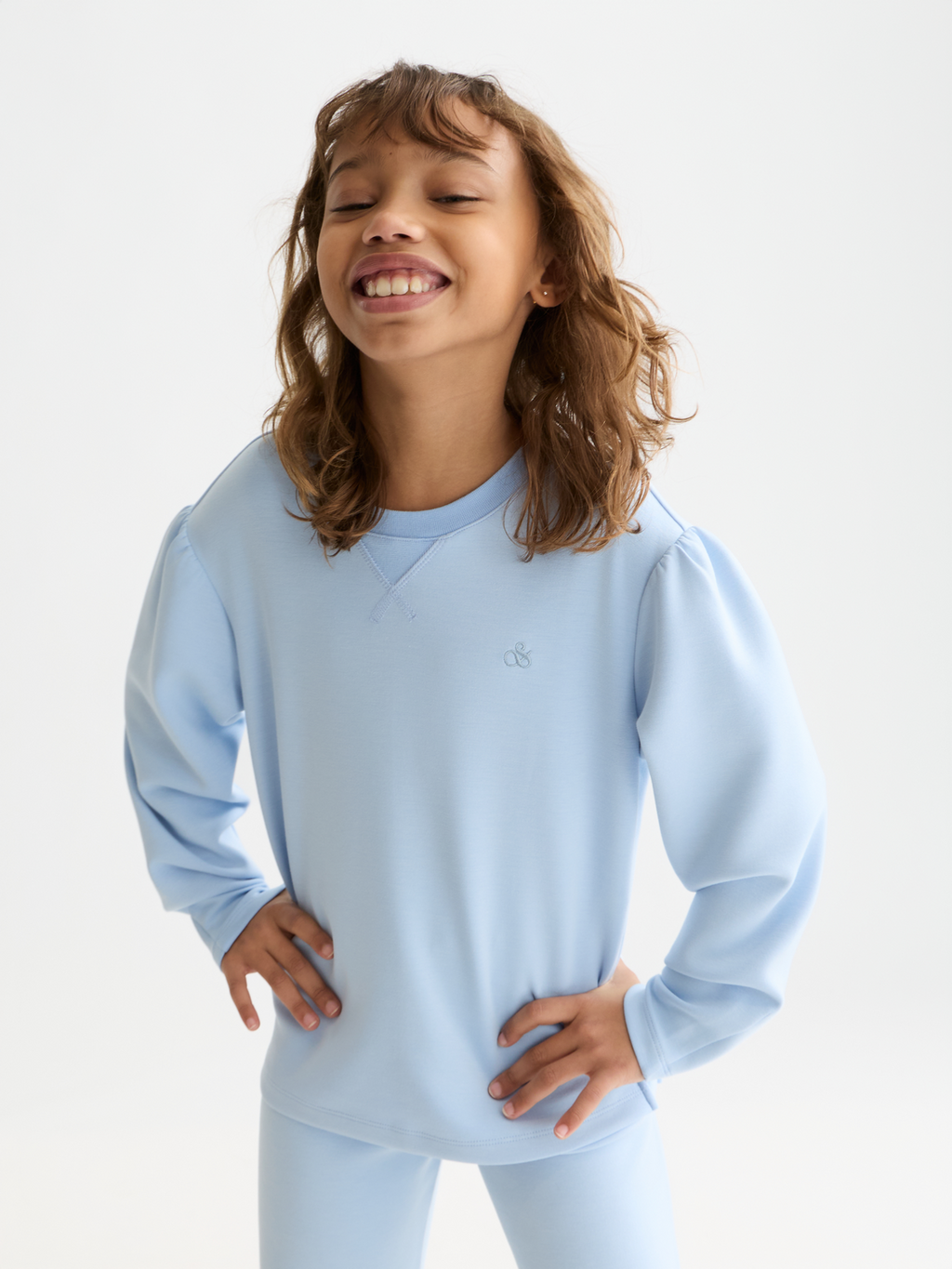 Girls' Essentials – Relaxed-Fit Sweatshirt