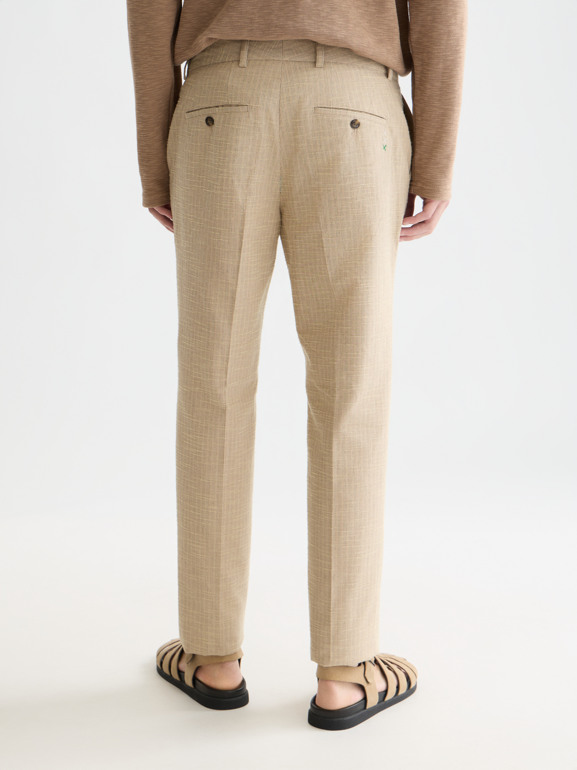 Stuart Structured Linen-Blend Slim-Fit Chino