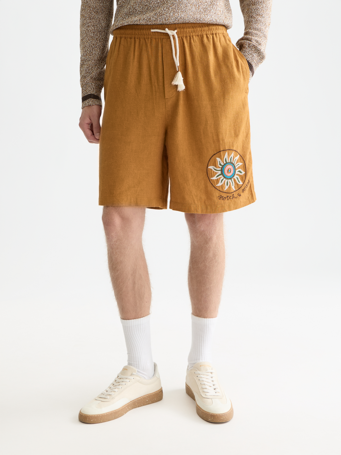 Embroidered Linen-Blend Wide-Fit Bermuda Shorts