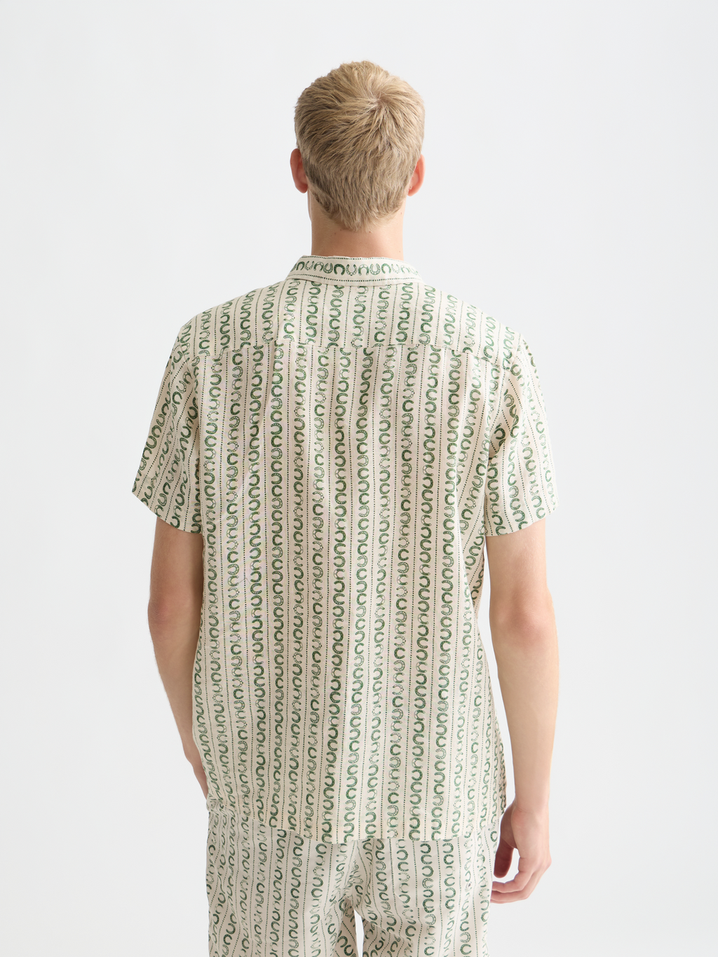 Printed Linen Regular-Fit Short-Sleeve Shirt