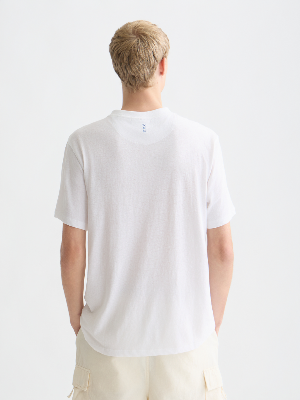 3 Crosses Cotton-Linen Regular-Fit T-Shirt