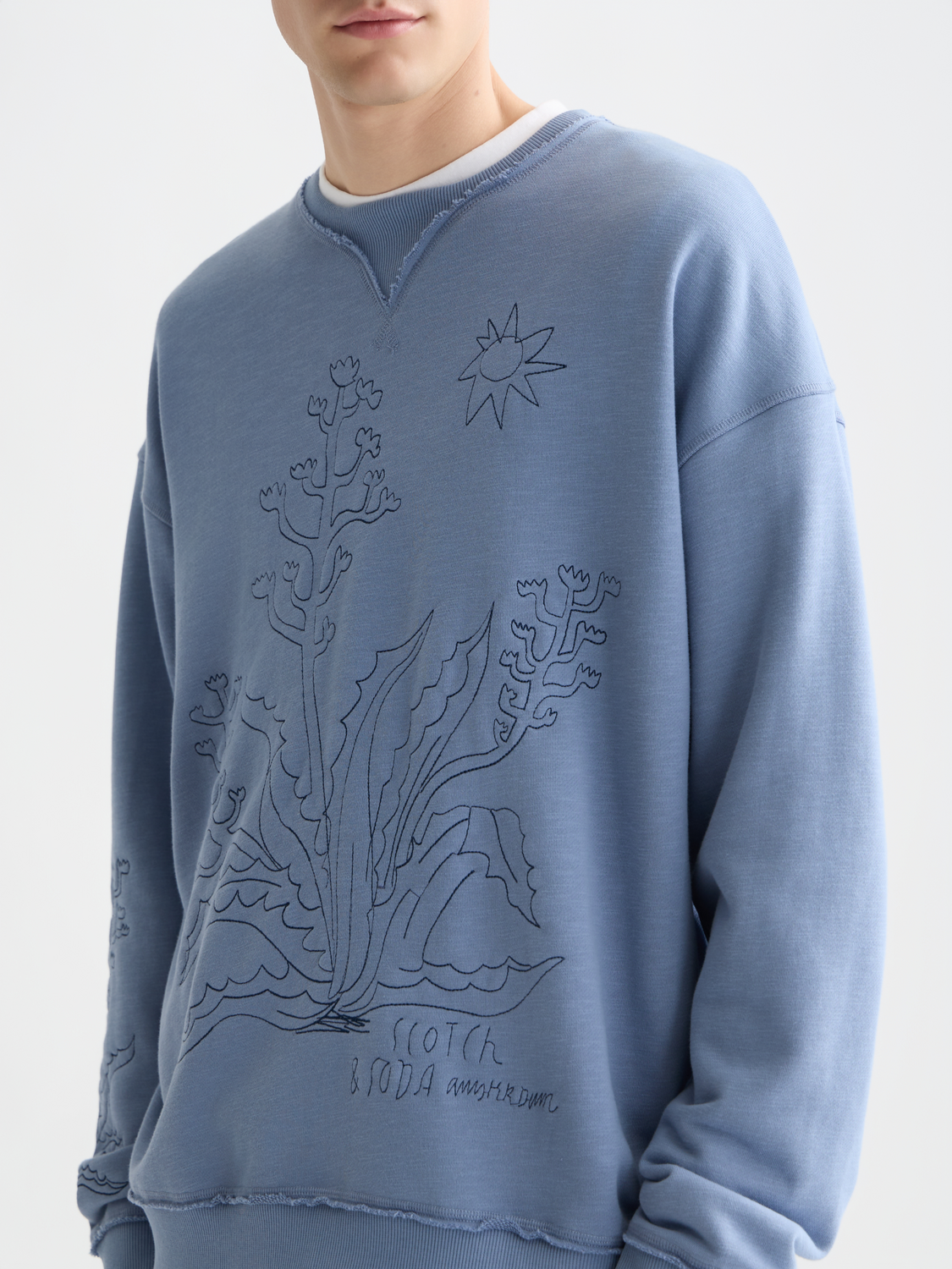 Embroidered Loose-Fit Sweatshirt