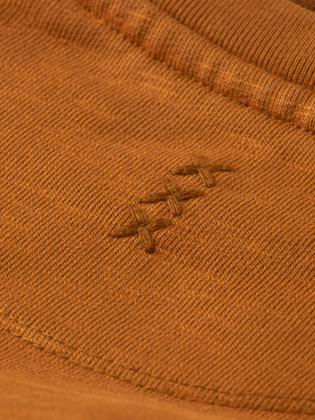 Seasonal Core 3 Crosses Program Loose-Fit Sweatshirt