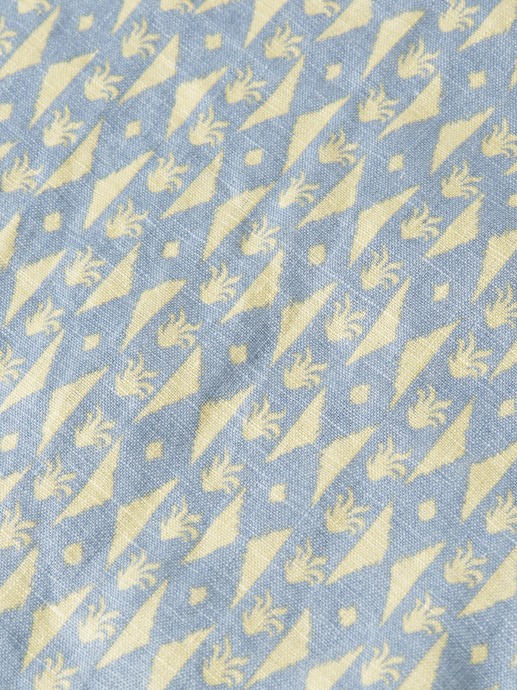 Printed Linen Regular-Fit Short-Sleeve Shirt