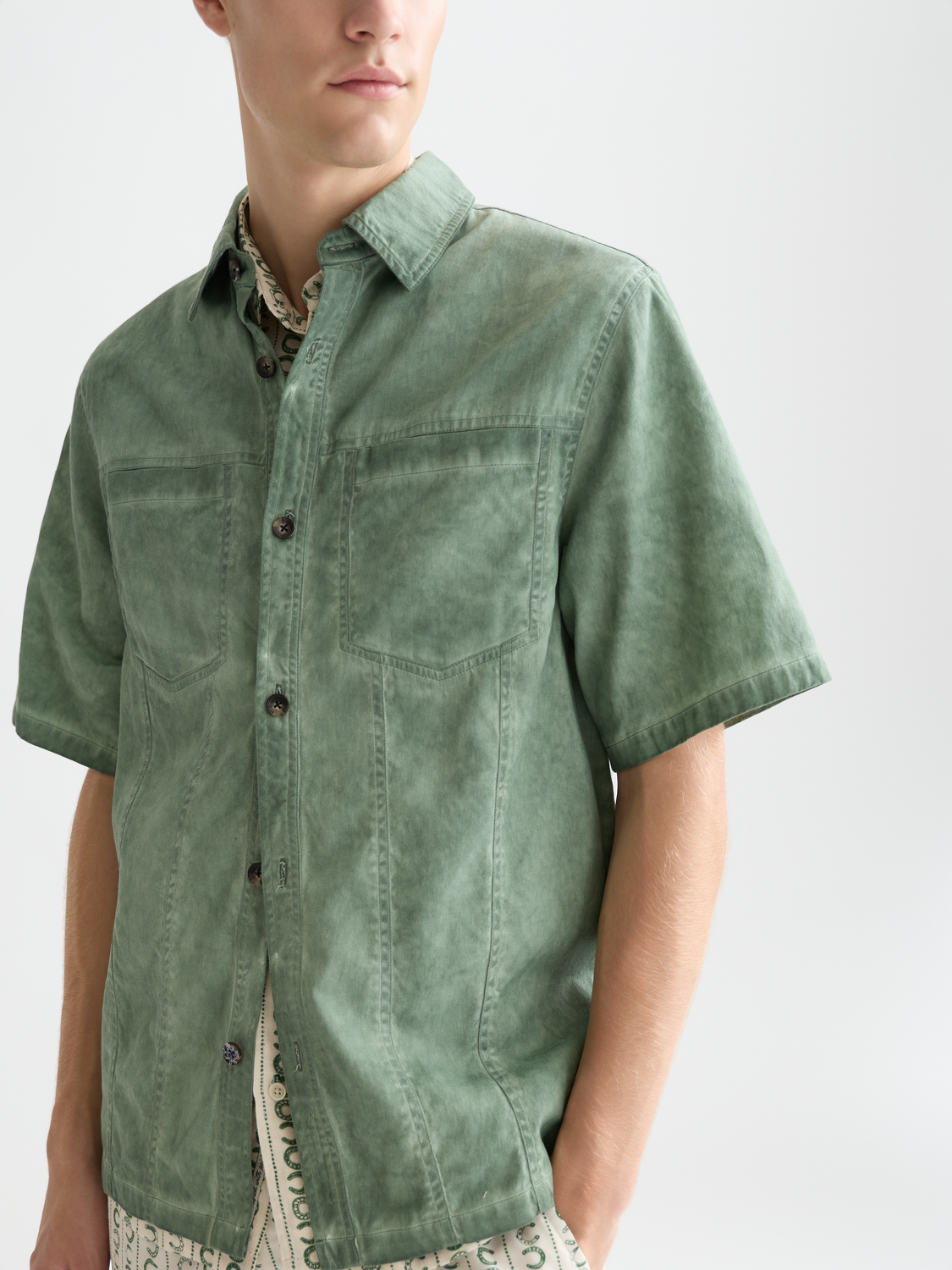 Washed Cotton Relaxed-Fit Short Sleeved Shirt