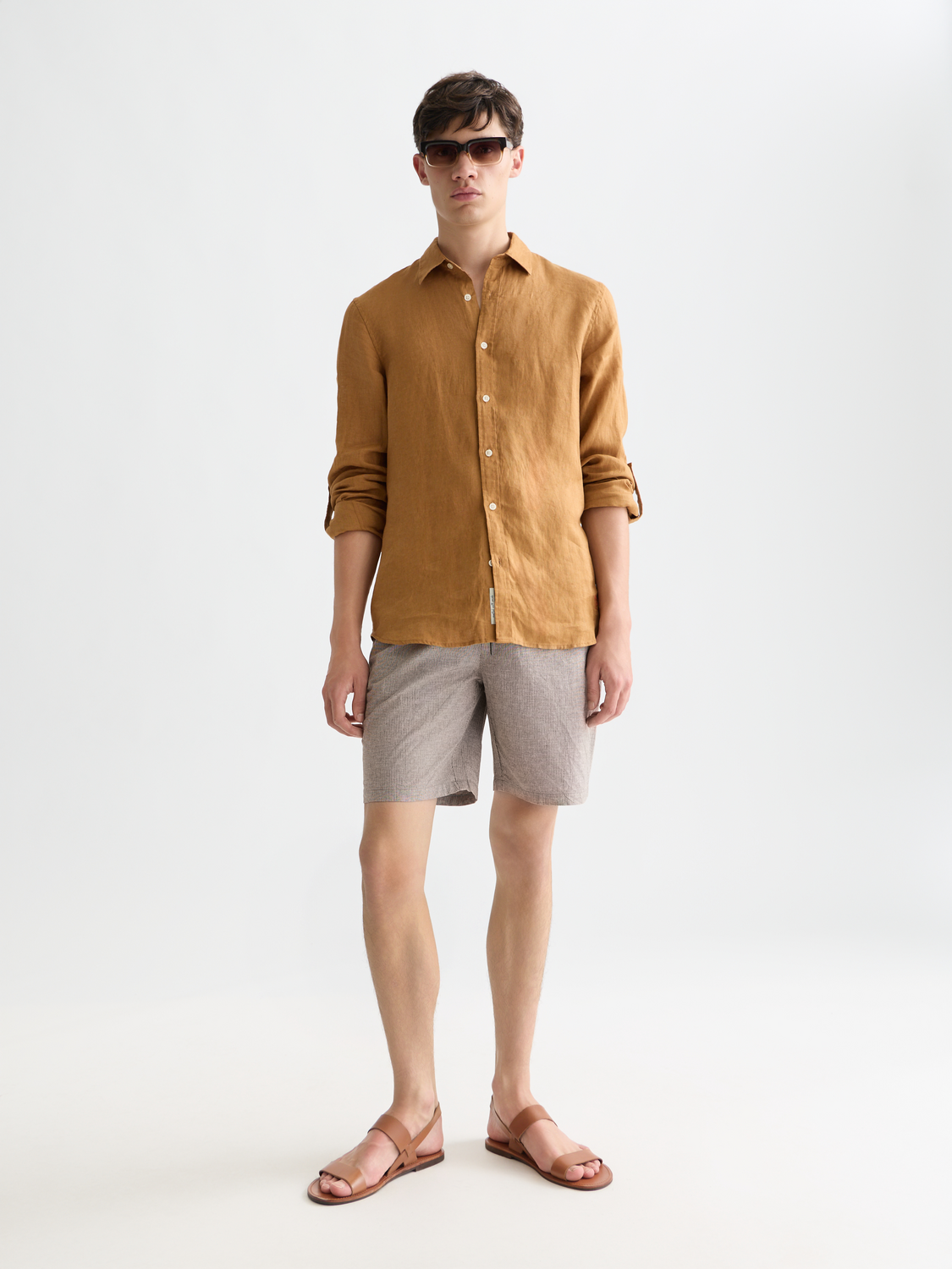 Essentials – Fave Cotton-Linen Yarn-Dyed Regular-Fit Bermuda Shorts