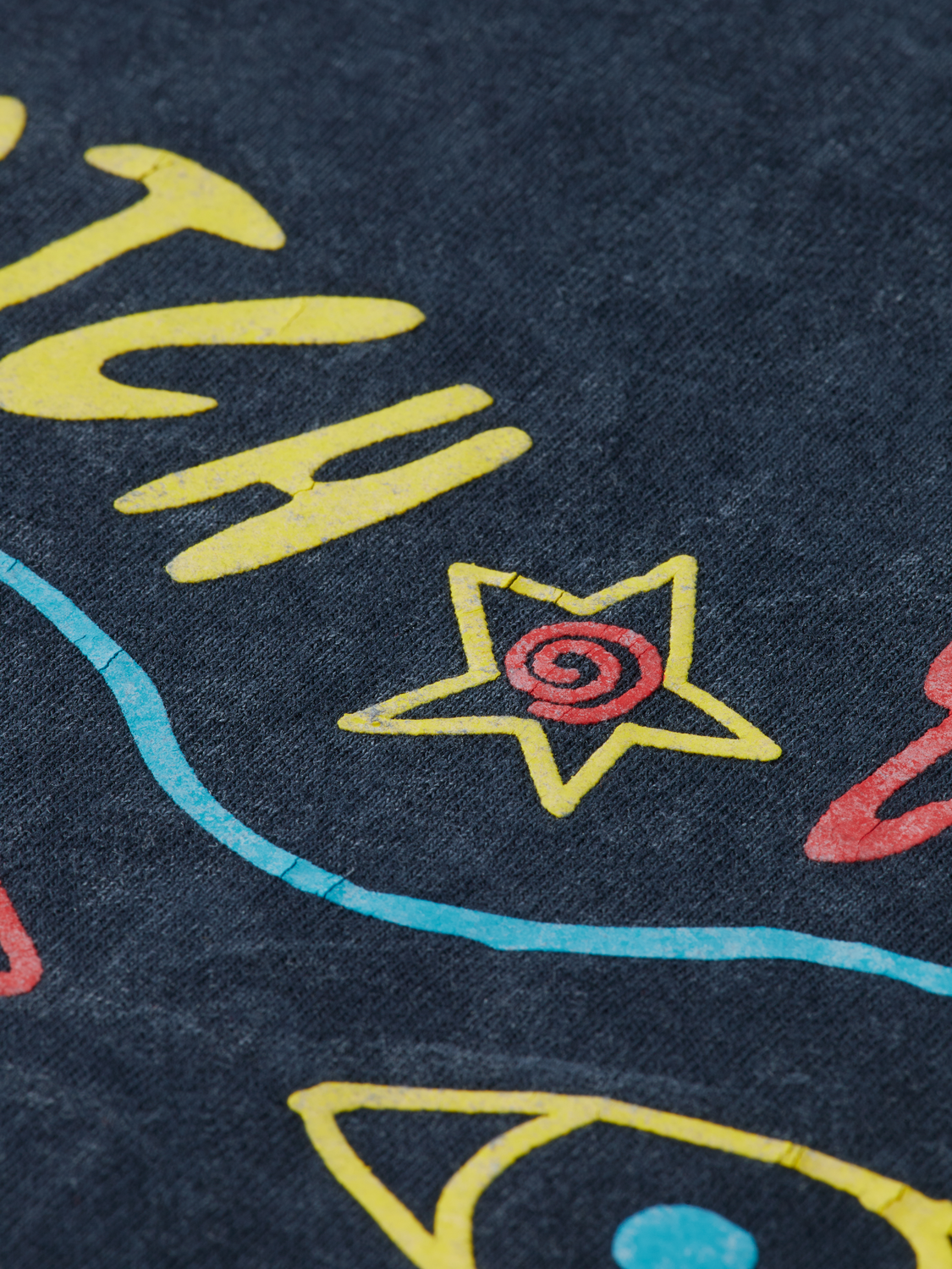 Front Artwork Relaxed-Fit Snow-Washed T-Shirt