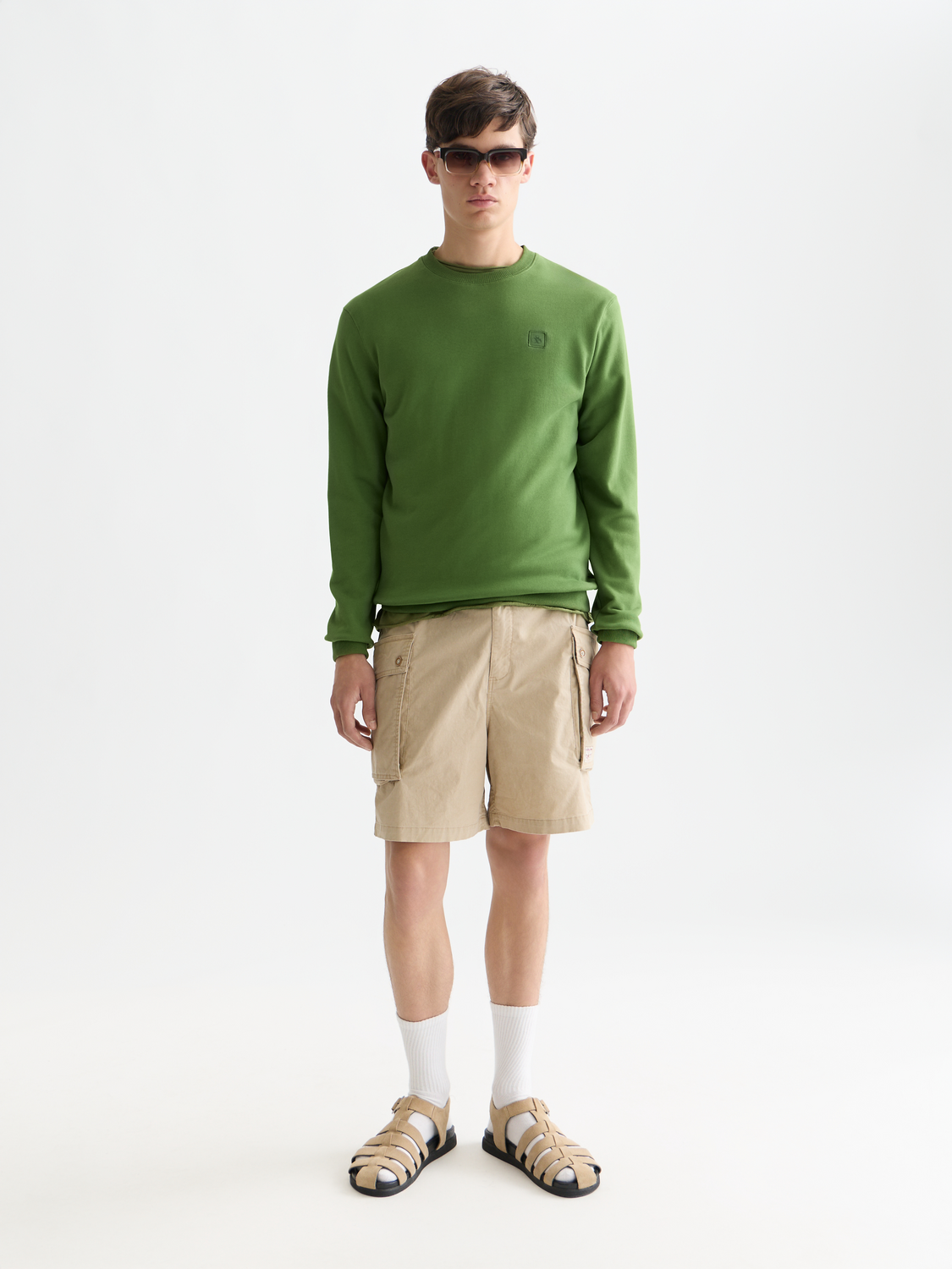 Seasonal Core Logo Badge Regularfit Sweatshirt