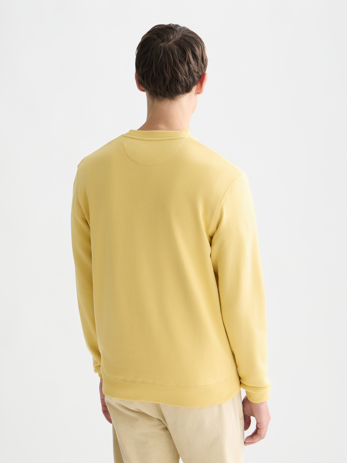 Essentials – Logo Badge Sweatshirt