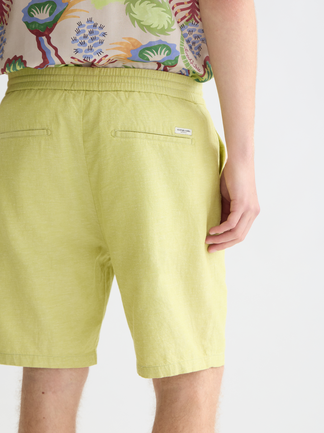 Essentials – Fave Cotton Linen Regular-Fit Chino Shorts