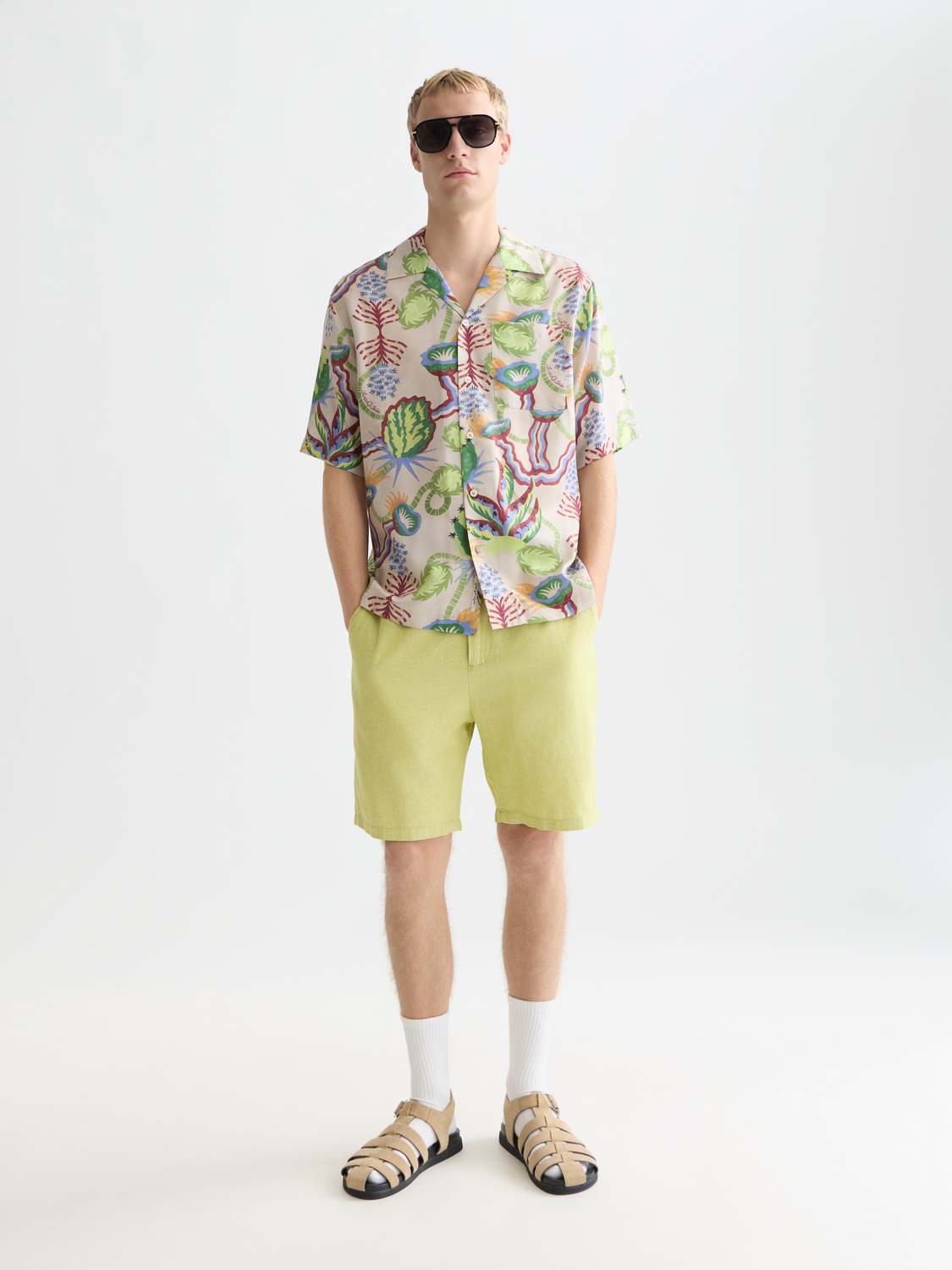 Essentials – Fave Cotton Linen Regular-Fit Chino Shorts