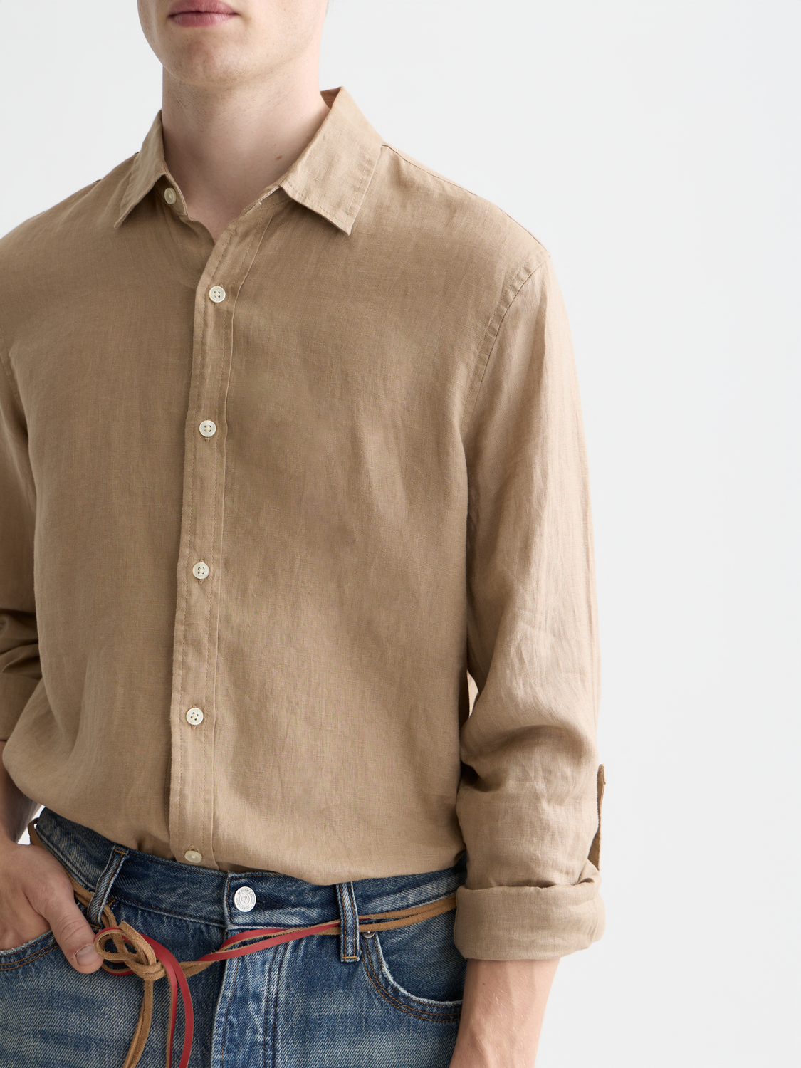 Essentials – Linen Regular-Fit Shirt