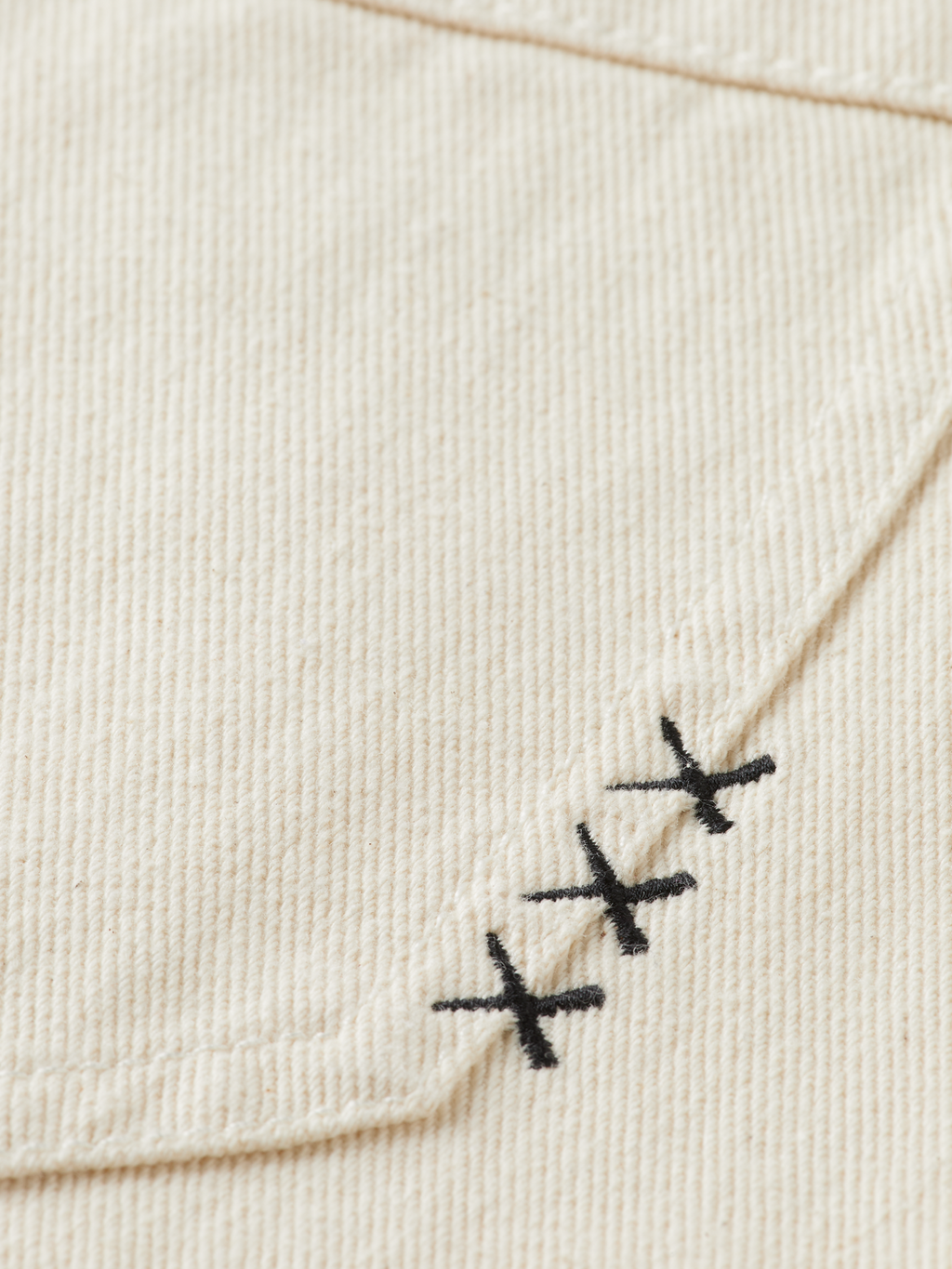 Scotch & Soda x Burton Morris Heart Printed Denim Jacket | Ecru Love