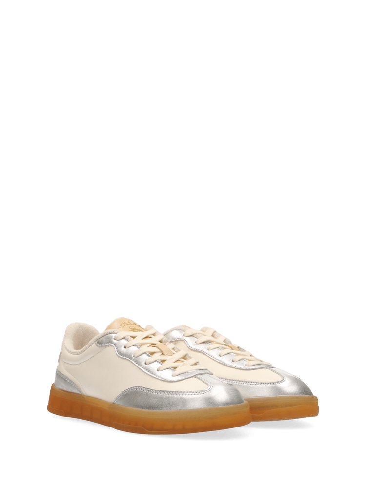 Nixie Sneakers