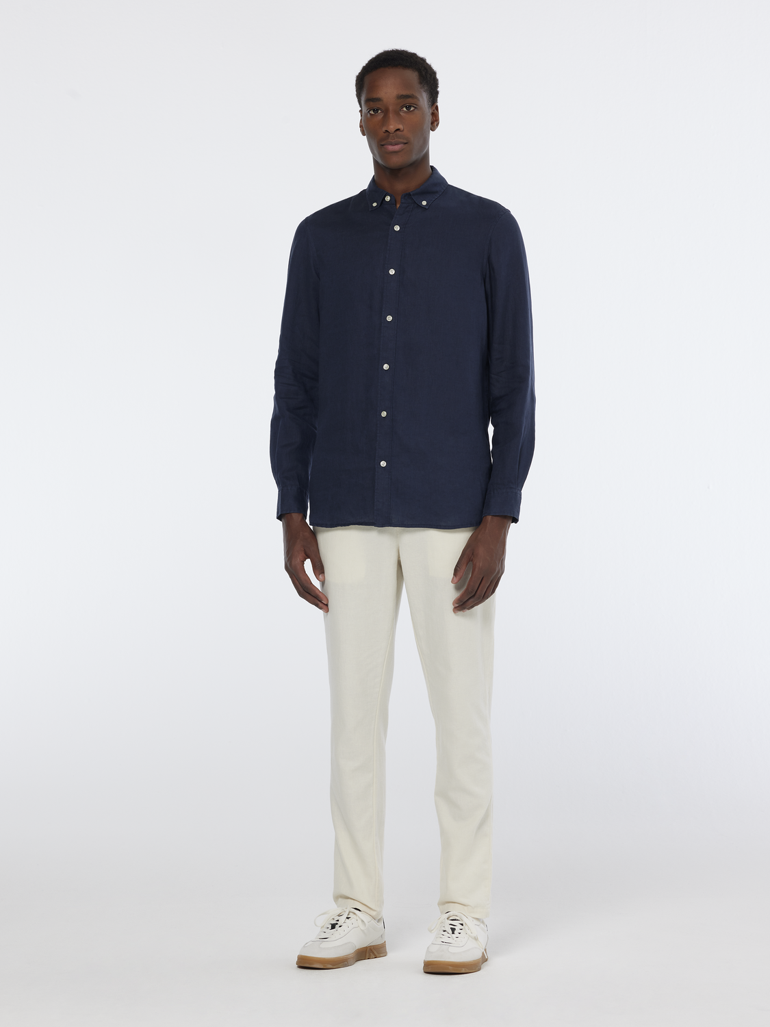 Essentials — Linen Long Sleeve Button-Down Shirt