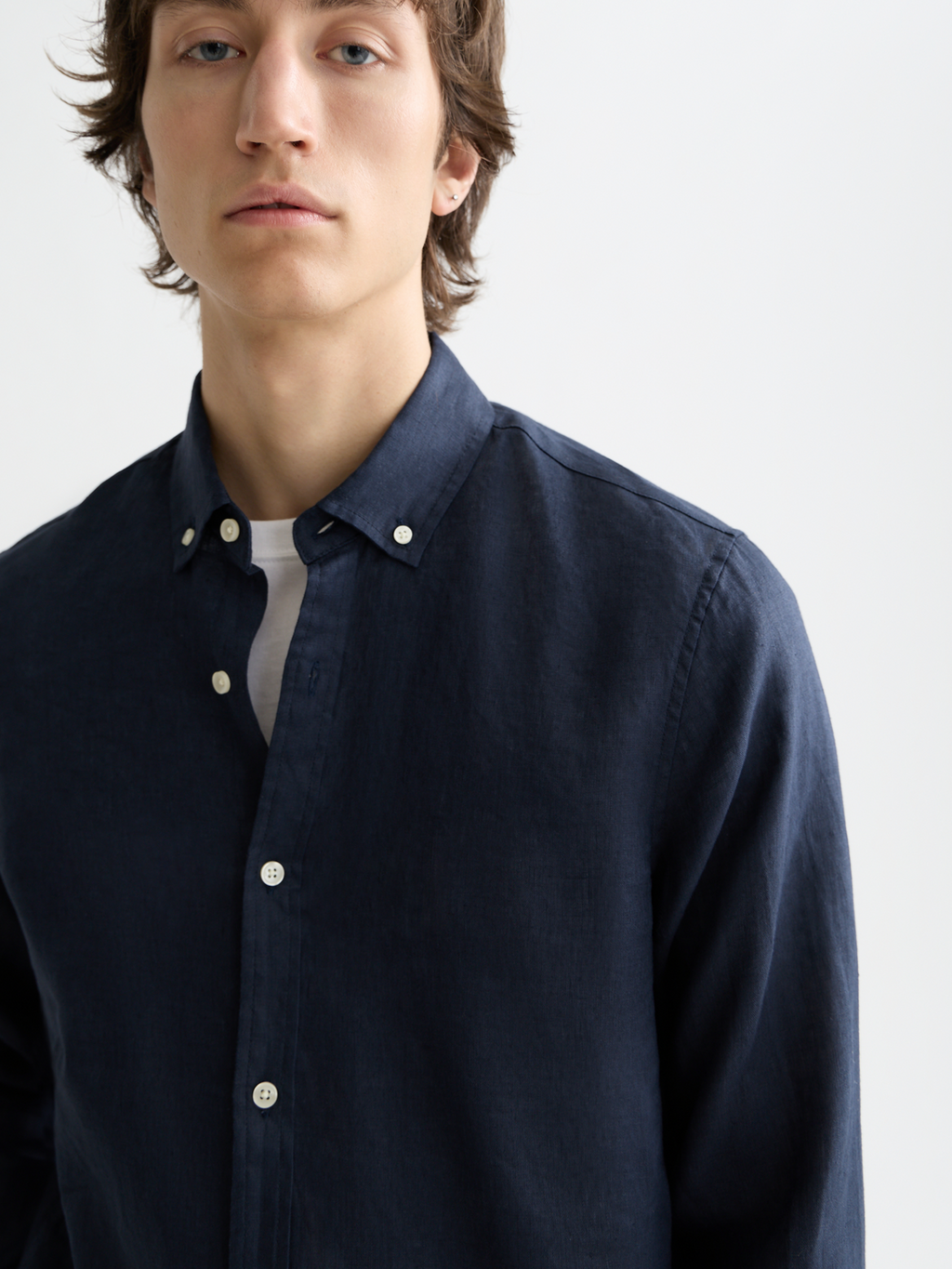 Essentials — Linen Long Sleeve Button-Down Shirt