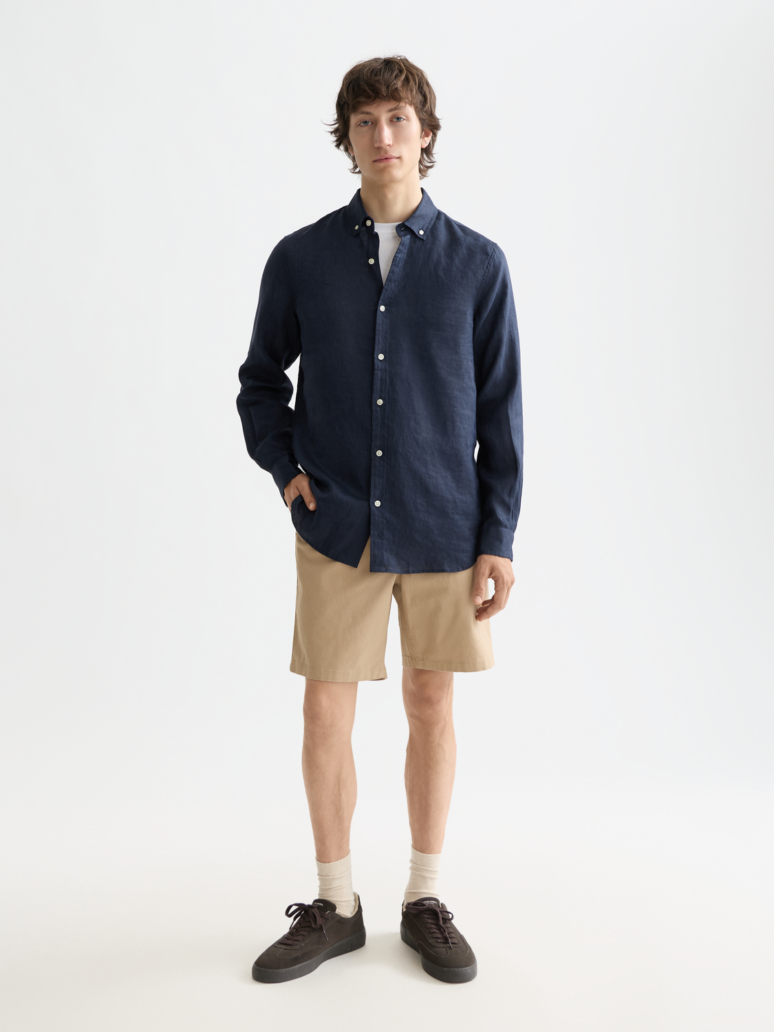 Essentials — Linen Long Sleeve Button-Down Shirt