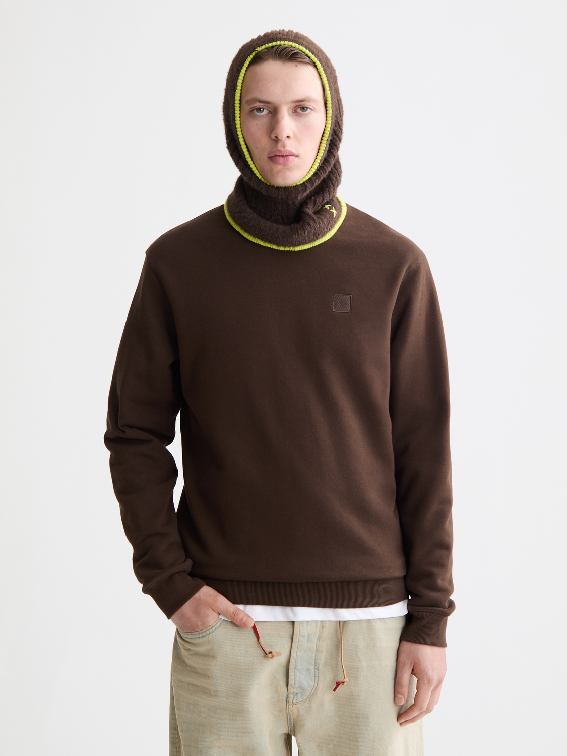 Seasonal Core - Regular-Fit Logo Sweatshirt