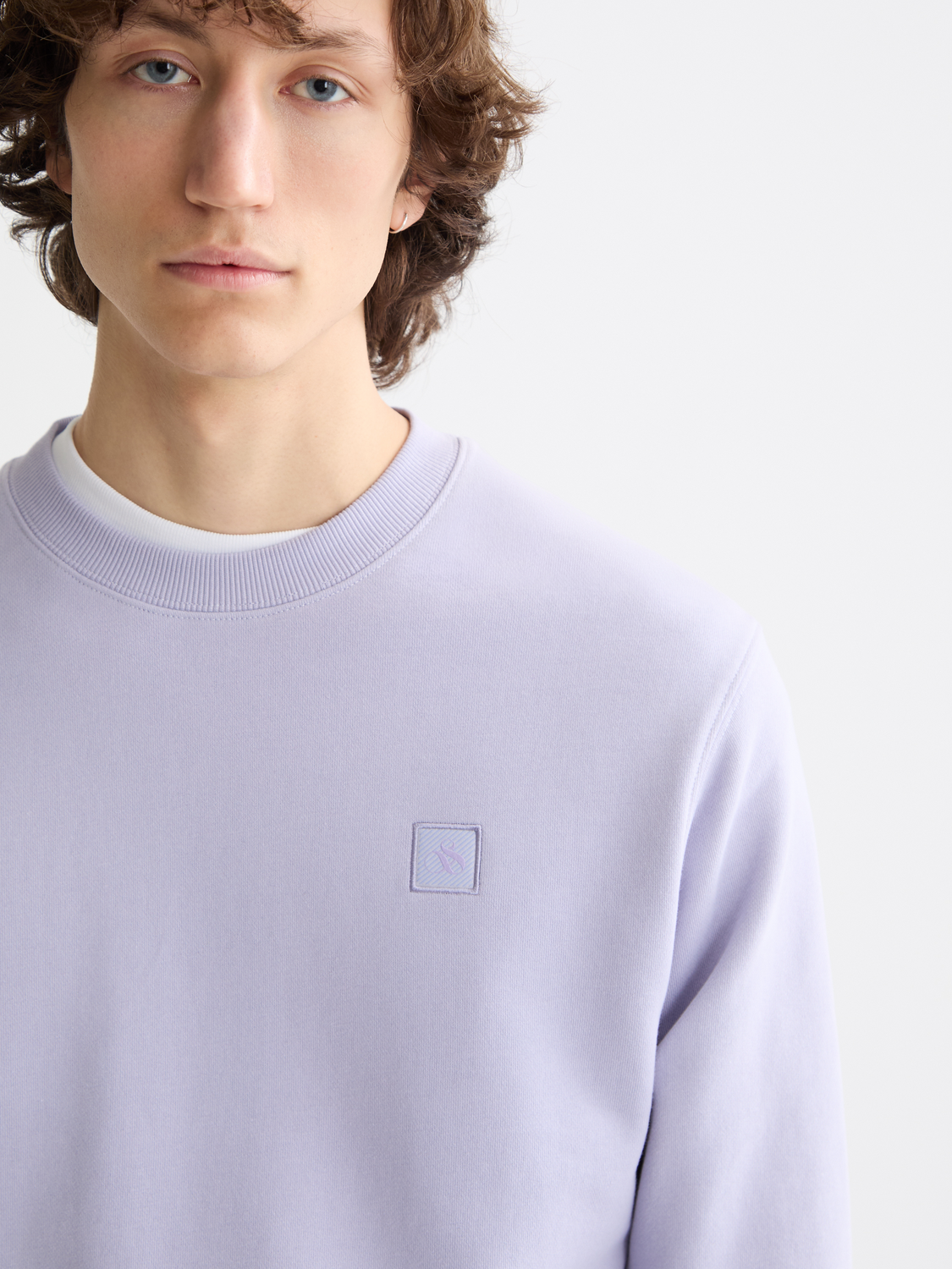 Seasonal Core - Regular-Fit Logo Sweatshirt