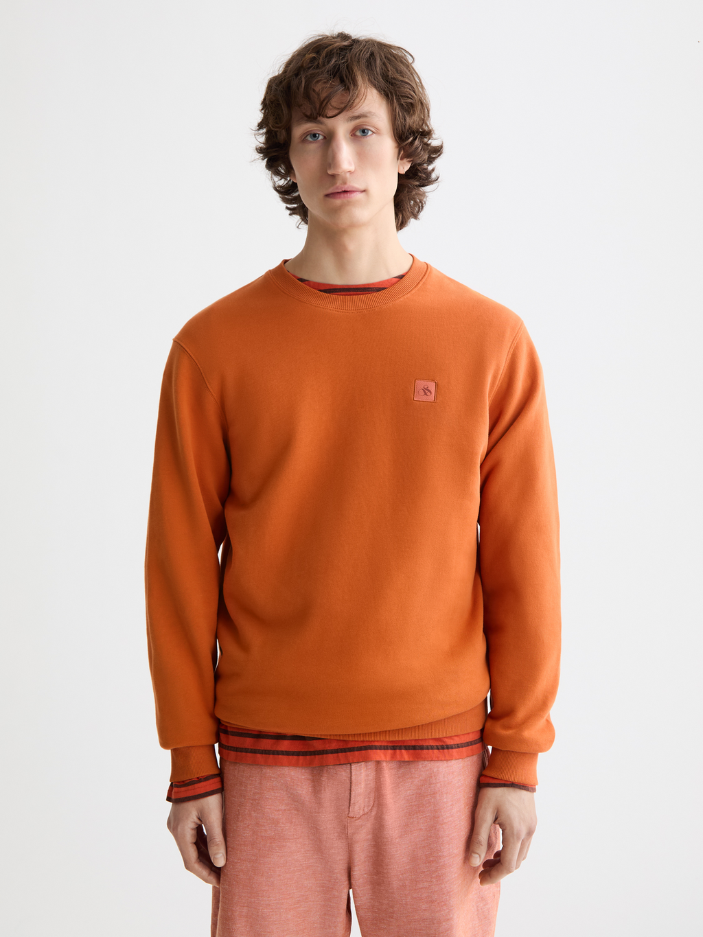 Seasonal Core - Regular-Fit Logo Sweatshirt