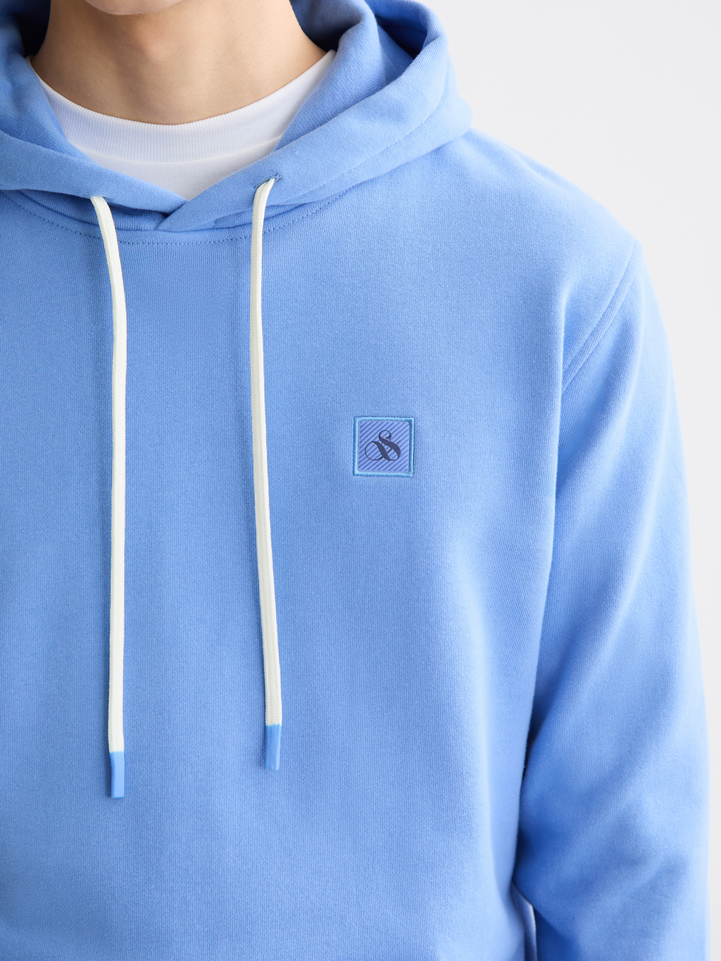 Seasonal Core - Regular-Fit Logo Badge Hoodie