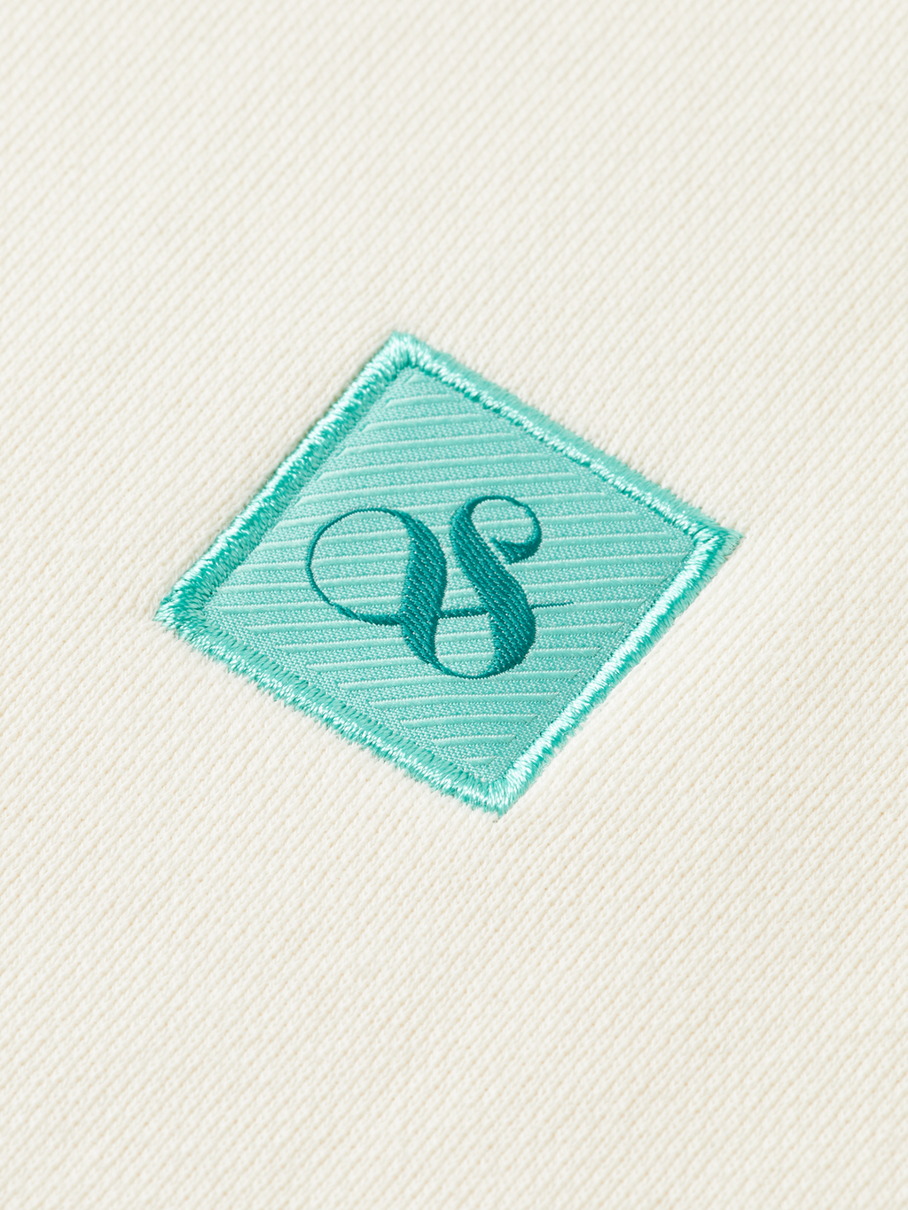 Seasonal Core - Regular-Fit Logo Badge Hoodie