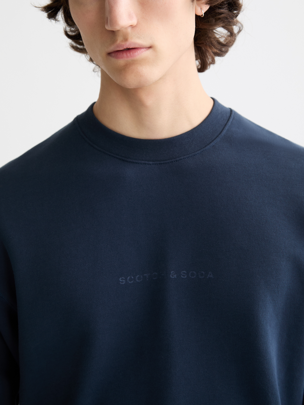 Seasonal Core - Logo Sweatshirt