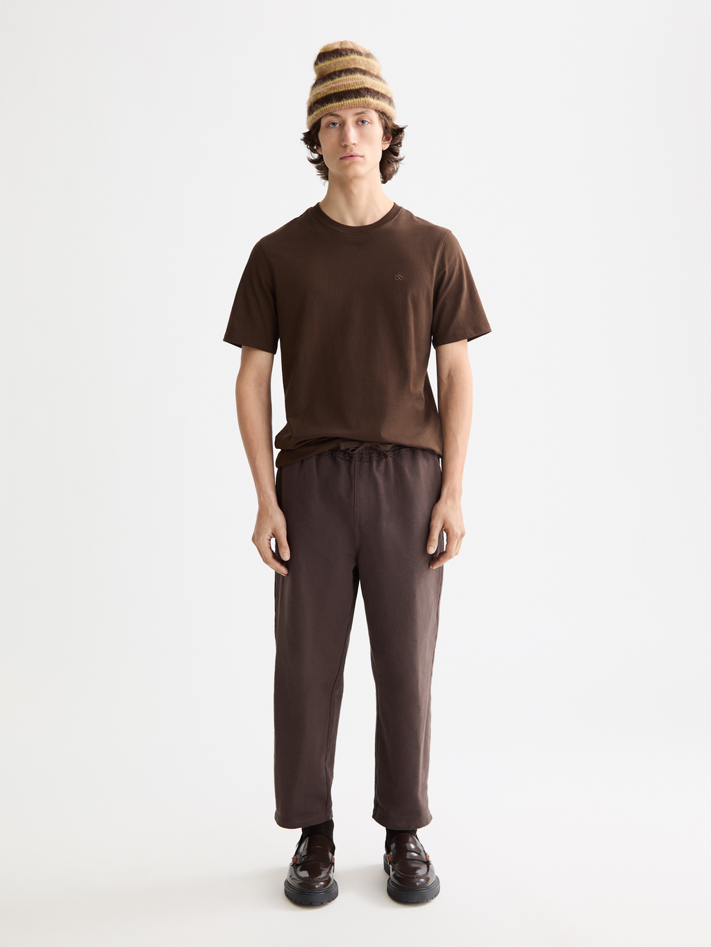 Seasonal Core - Regular-Fit Logo T-Shirt