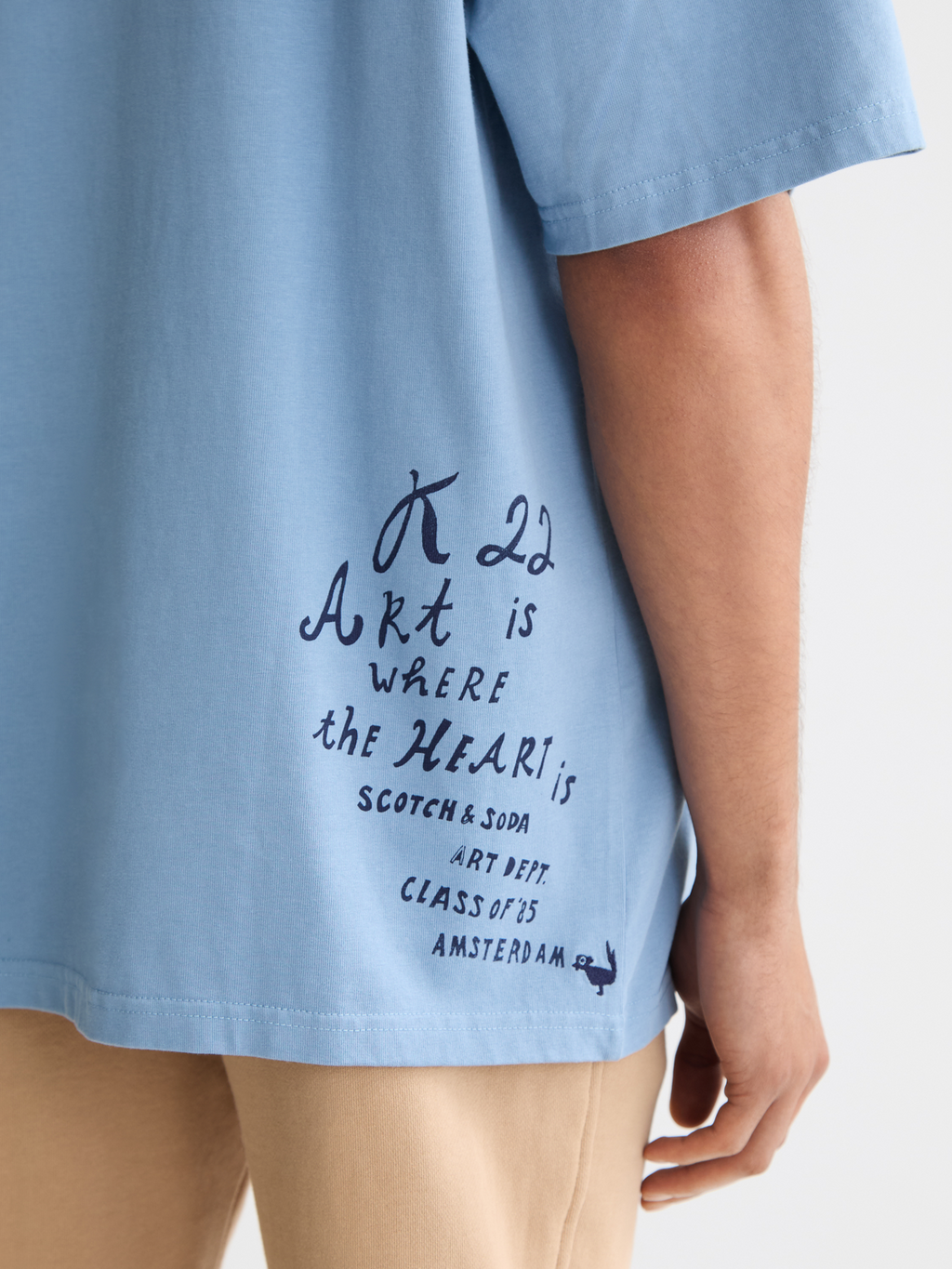 Loose-Fit Artwork T-Shirt