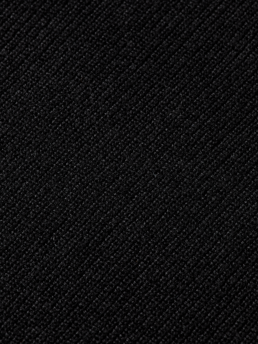 Regular-Fit Cotton Linen V-Neck