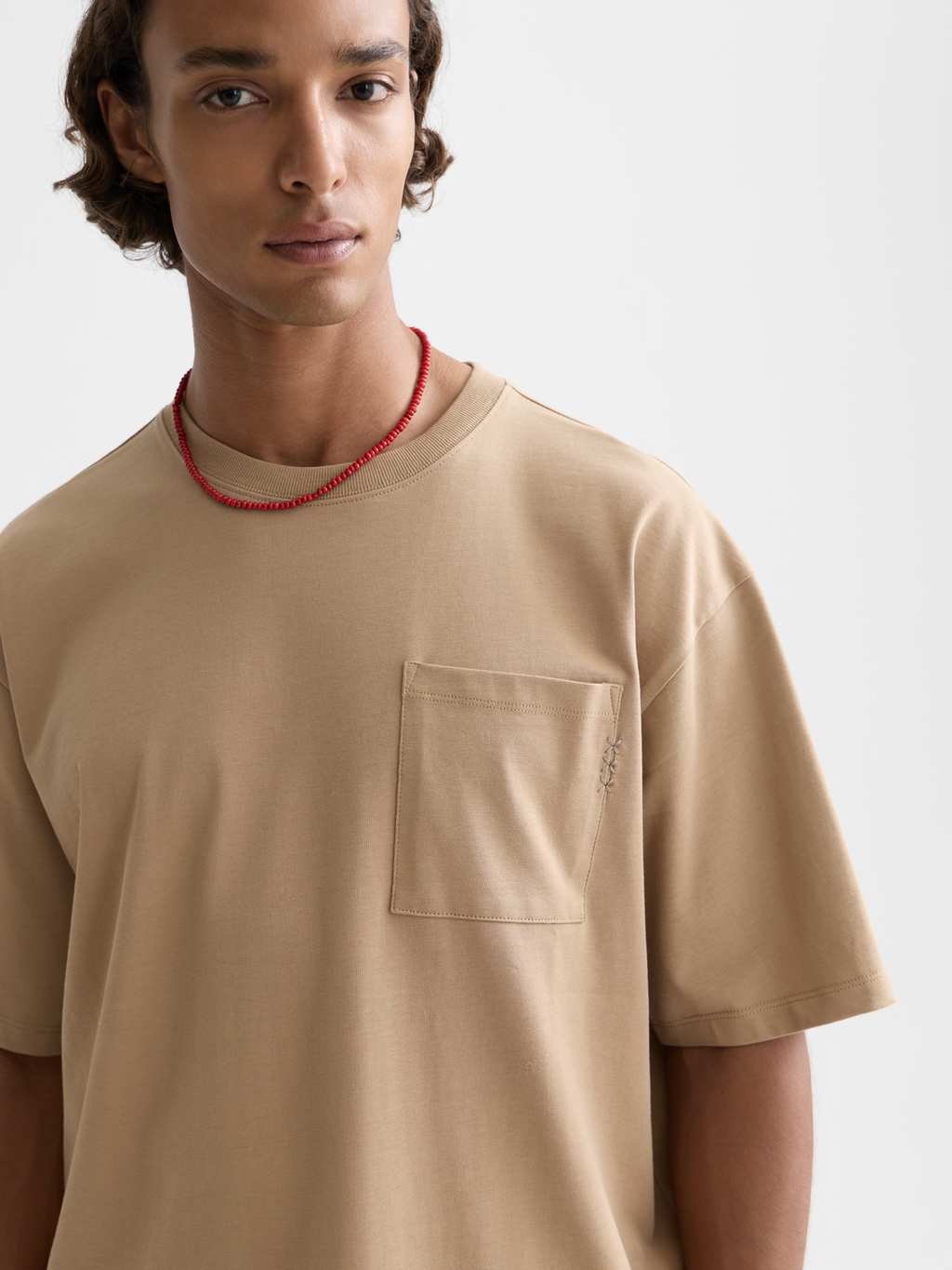Seasonal Core 3 Crosses Chest Pocket Loose-Fit T-Shirt